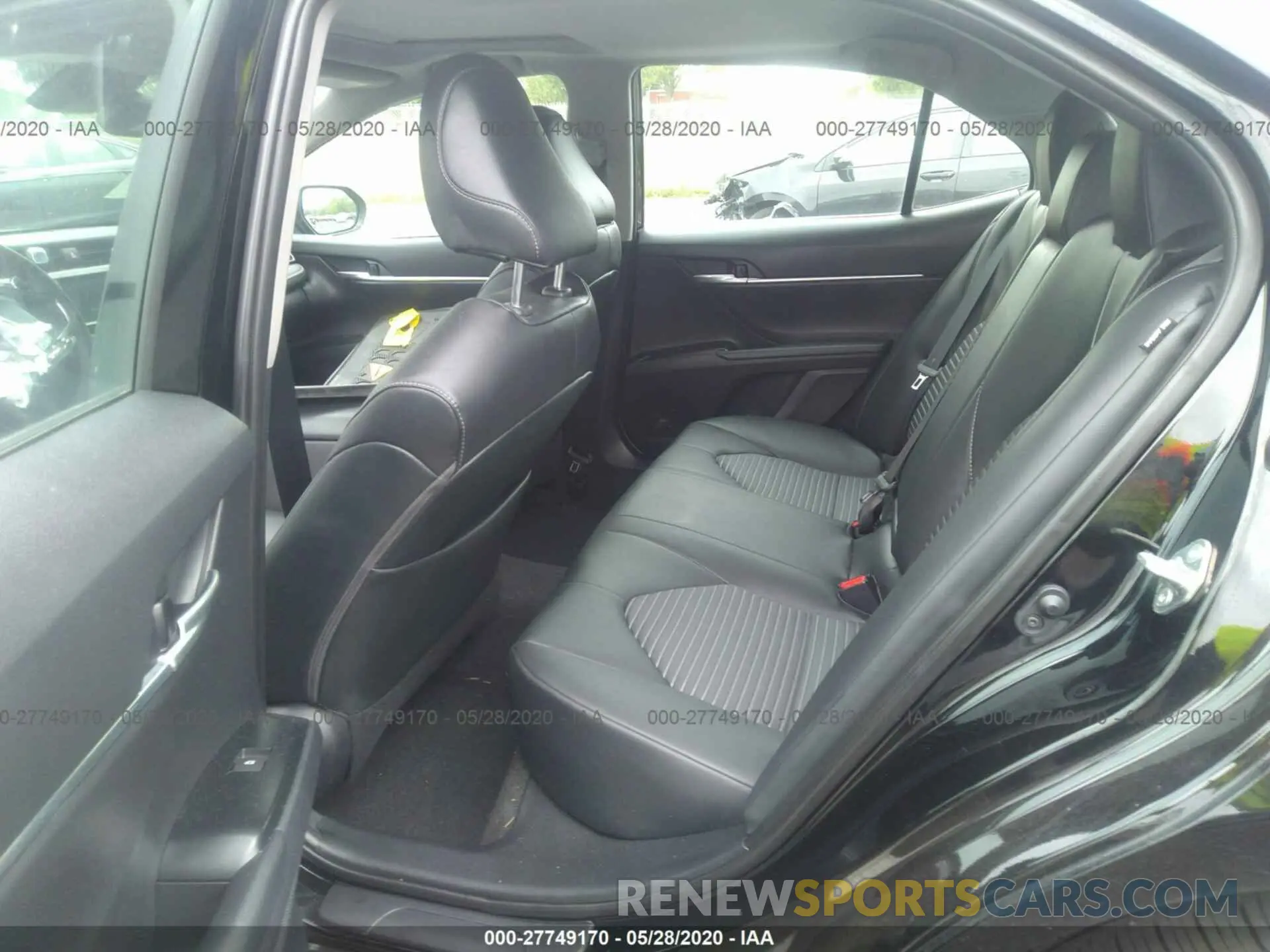 8 Photograph of a damaged car 4T1B11HK8KU813725 TOYOTA CAMRY 2019
