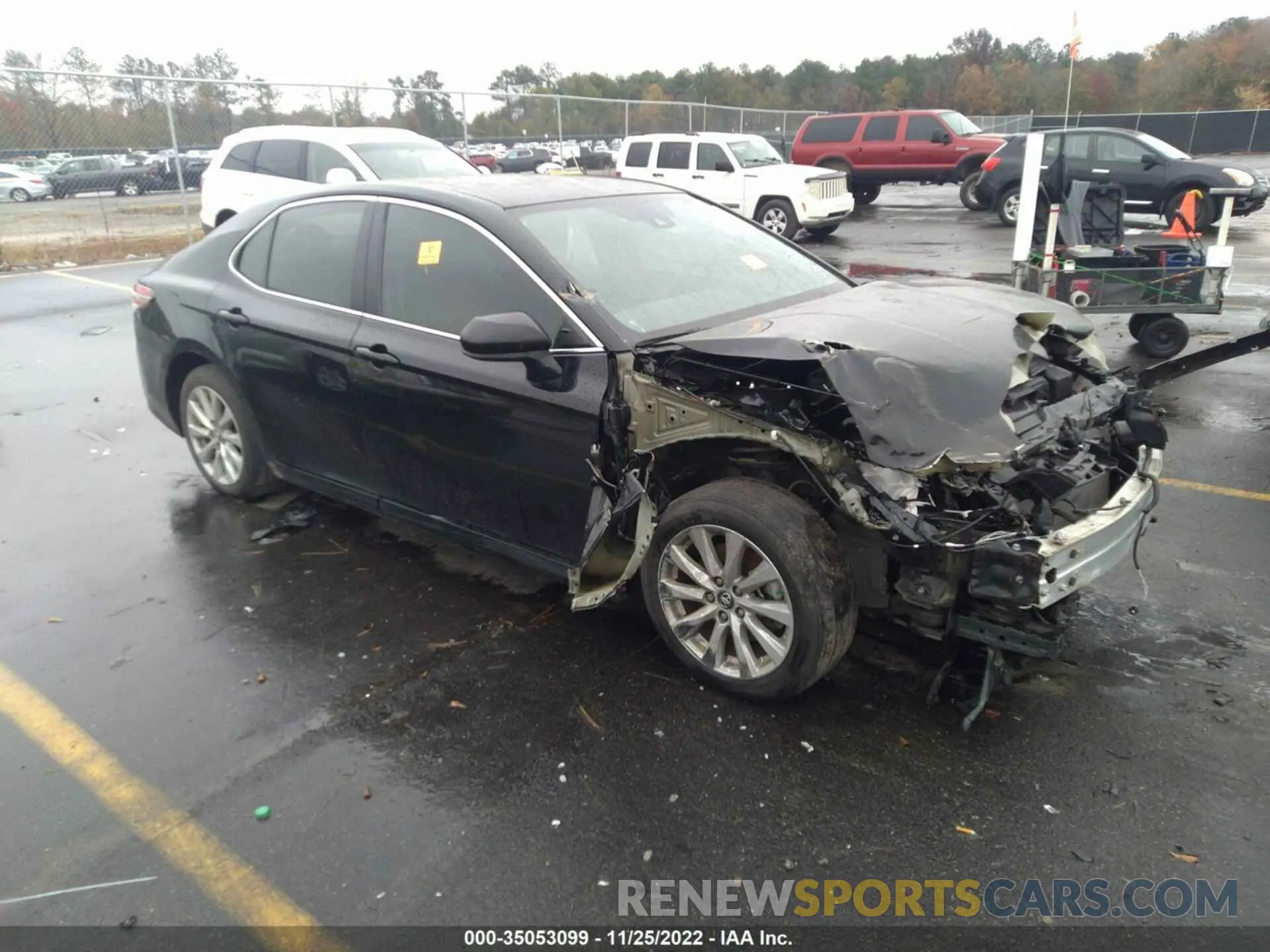 1 Photograph of a damaged car 4T1B11HK8KU818259 TOYOTA CAMRY 2019