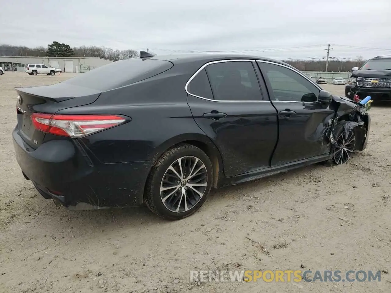 3 Фотография поврежденного автомобиля 4T1B11HK8KU828001 TOYOTA CAMRY 2019