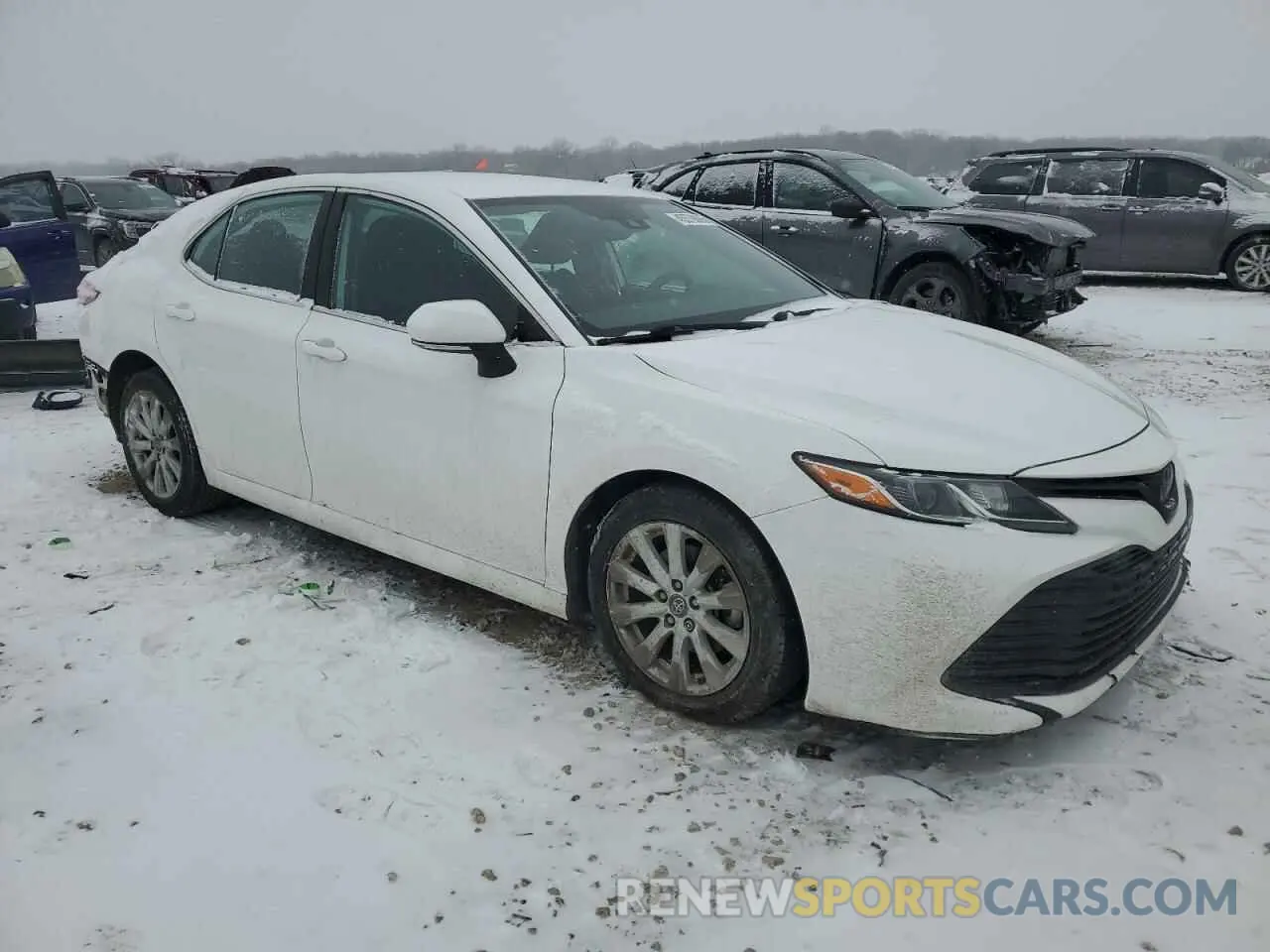 4 Photograph of a damaged car 4T1B11HK8KU836258 TOYOTA CAMRY 2019