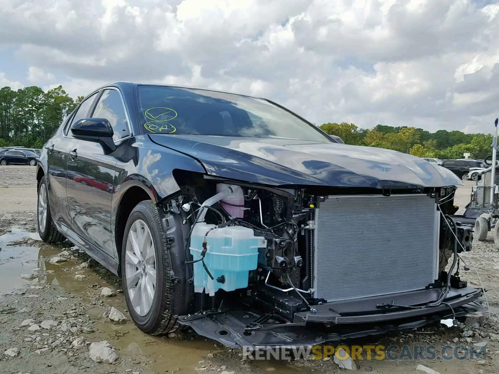 1 Photograph of a damaged car 4T1B11HK8KU845199 TOYOTA CAMRY 2019