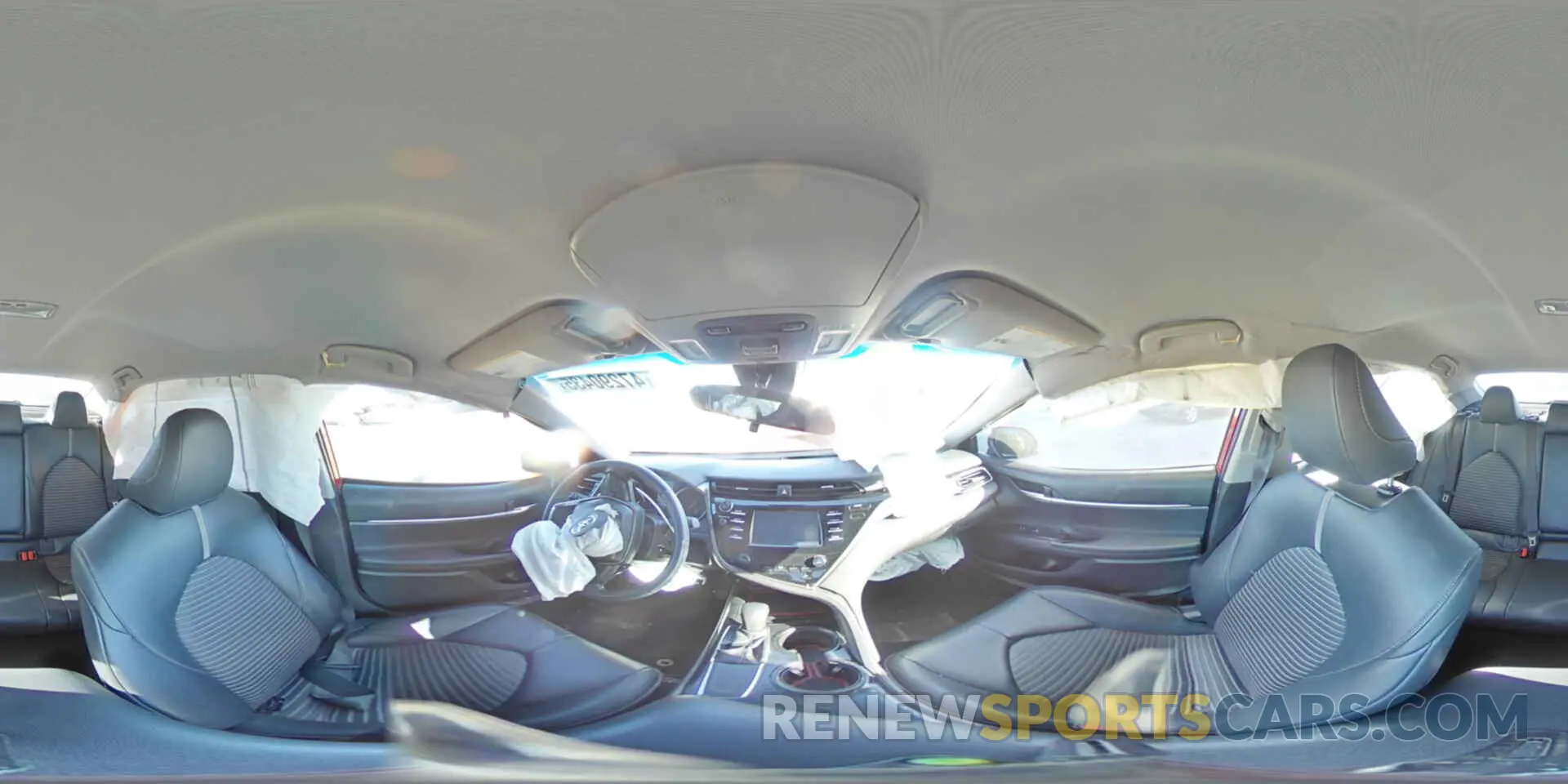 13 Photograph of a damaged car 4T1B11HK9KU164985 TOYOTA CAMRY 2019