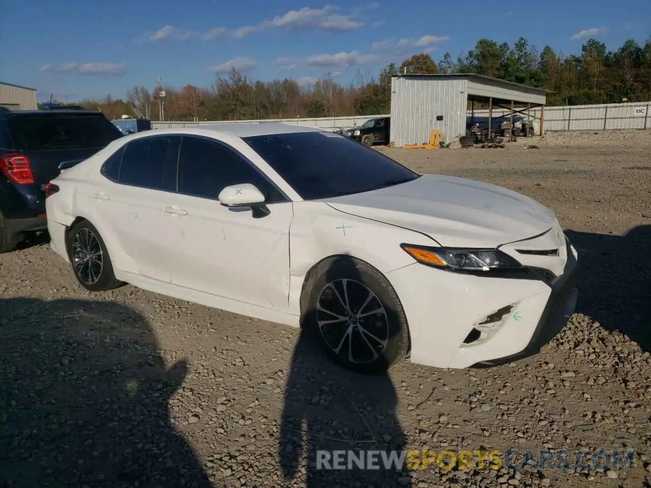 4 Photograph of a damaged car 4T1B11HK9KU173380 TOYOTA CAMRY 2019