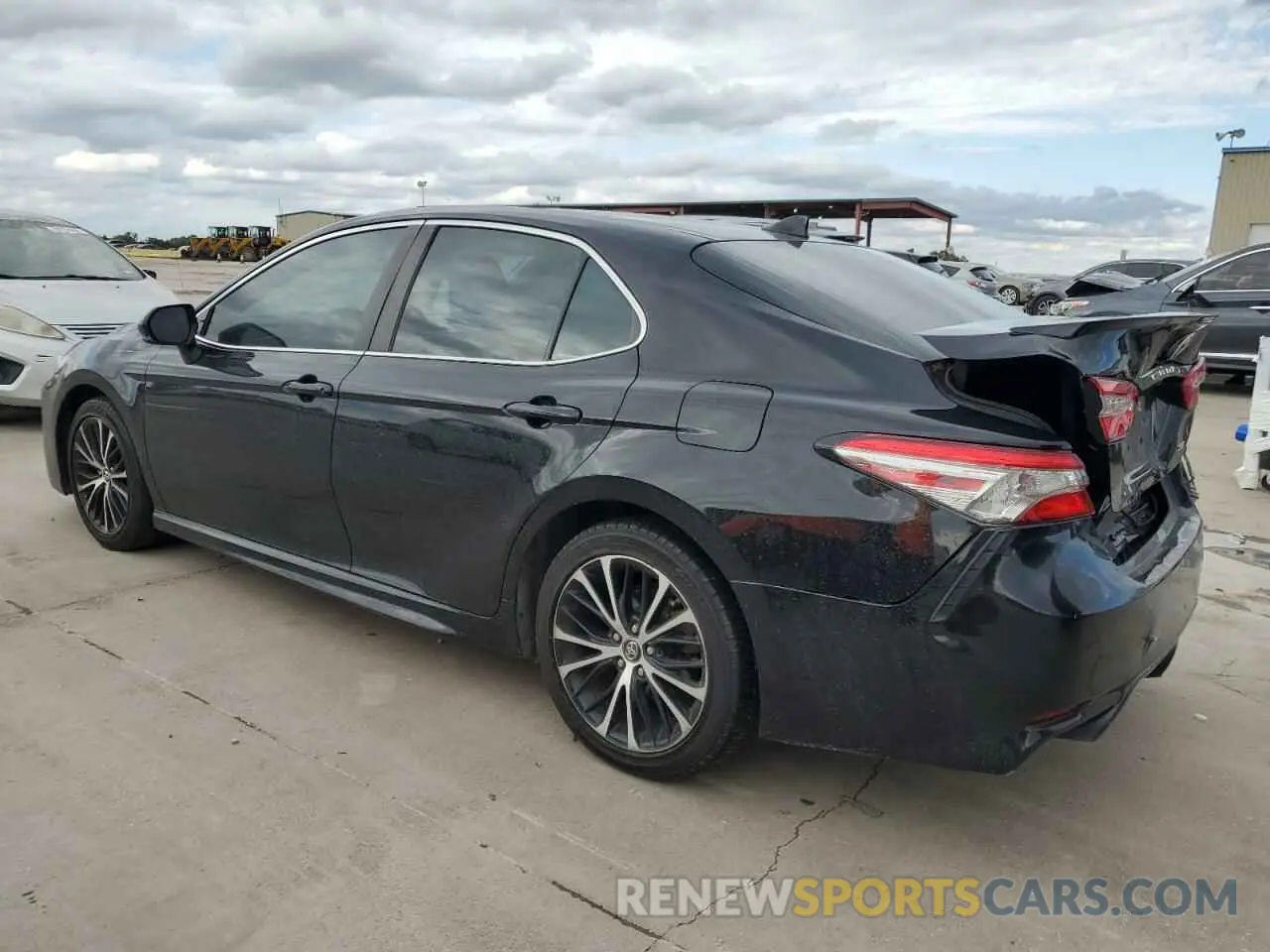 2 Фотография поврежденного автомобиля 4T1B11HK9KU202991 TOYOTA CAMRY 2019