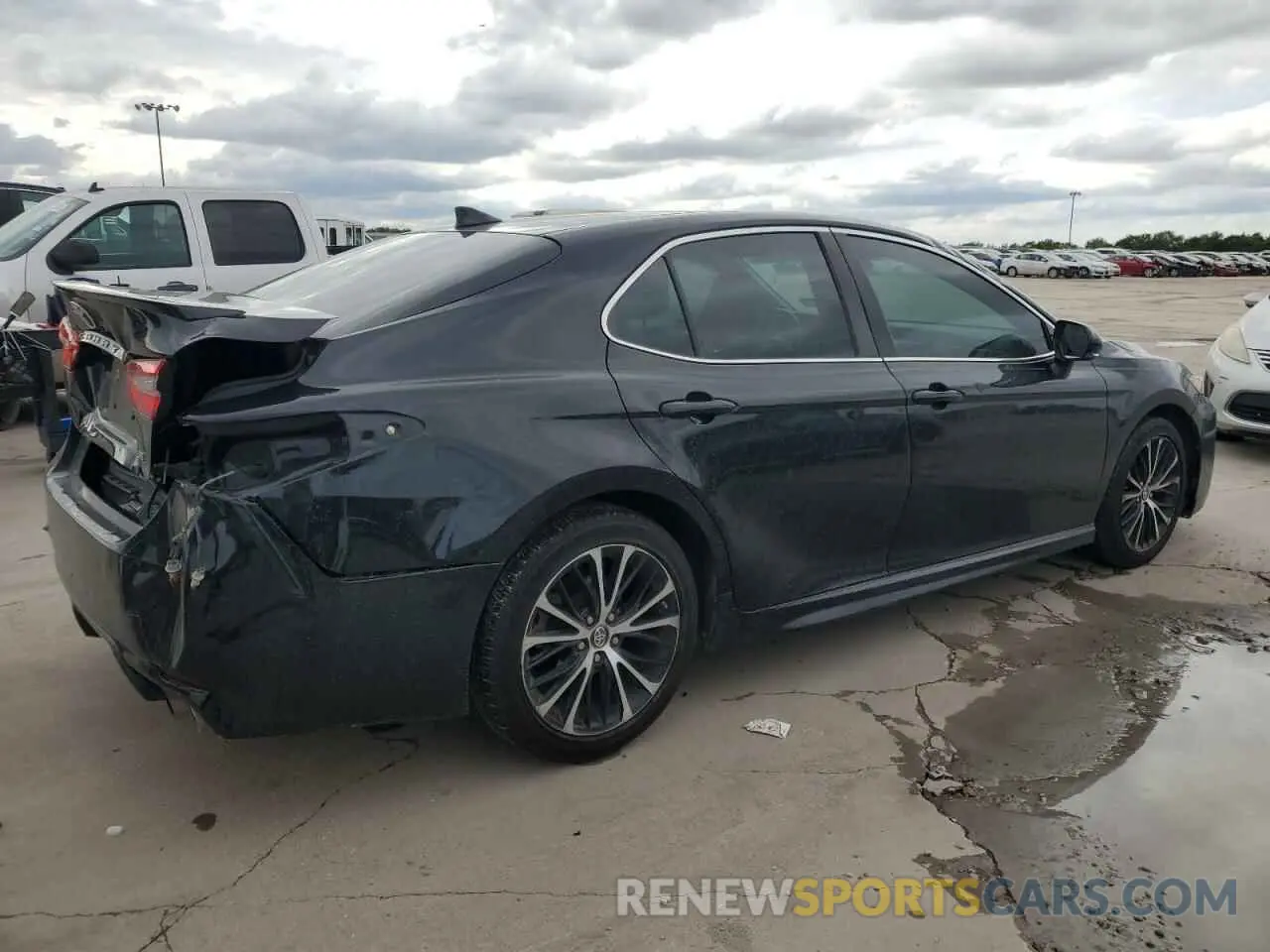 3 Фотография поврежденного автомобиля 4T1B11HK9KU202991 TOYOTA CAMRY 2019
