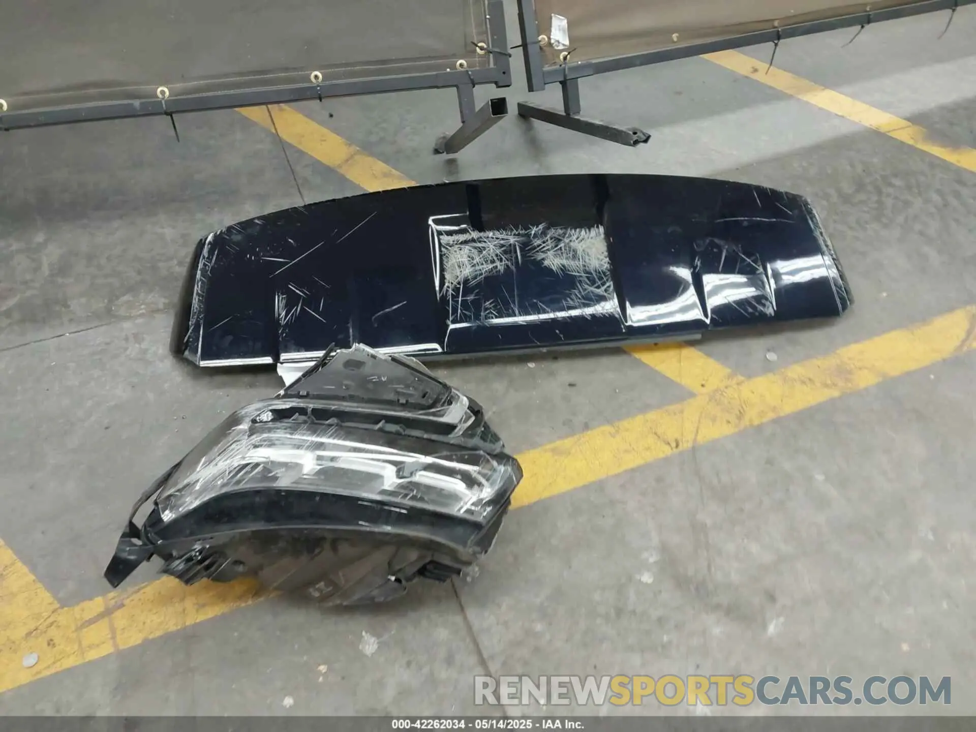 11 Photograph of a damaged car 4T1B11HK9KU207852 TOYOTA CAMRY 2019