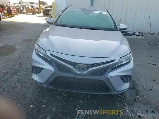 13 Photograph of a damaged car 4T1B11HK9KU211707 TOYOTA CAMRY 2019