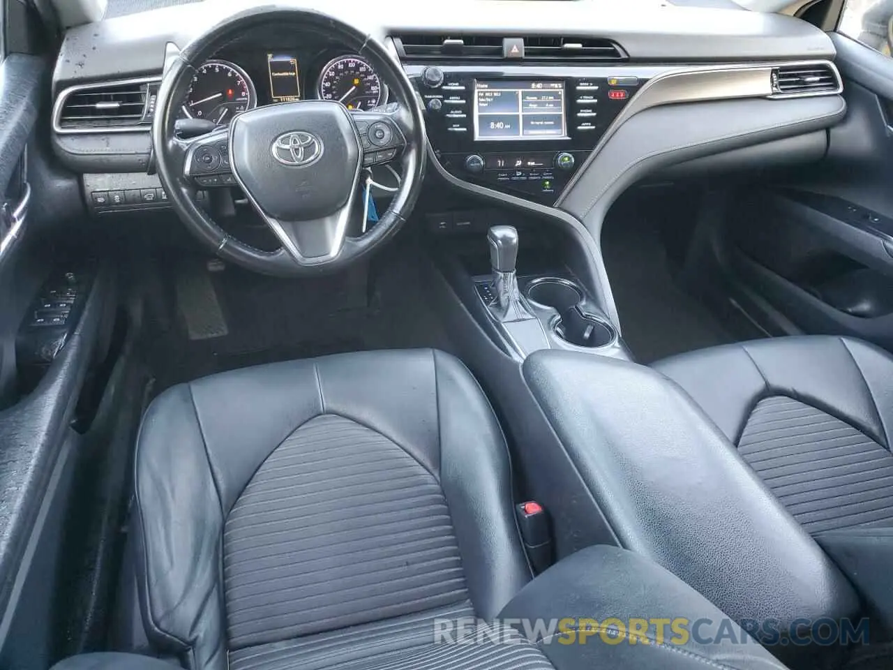 8 Photograph of a damaged car 4T1B11HK9KU211707 TOYOTA CAMRY 2019