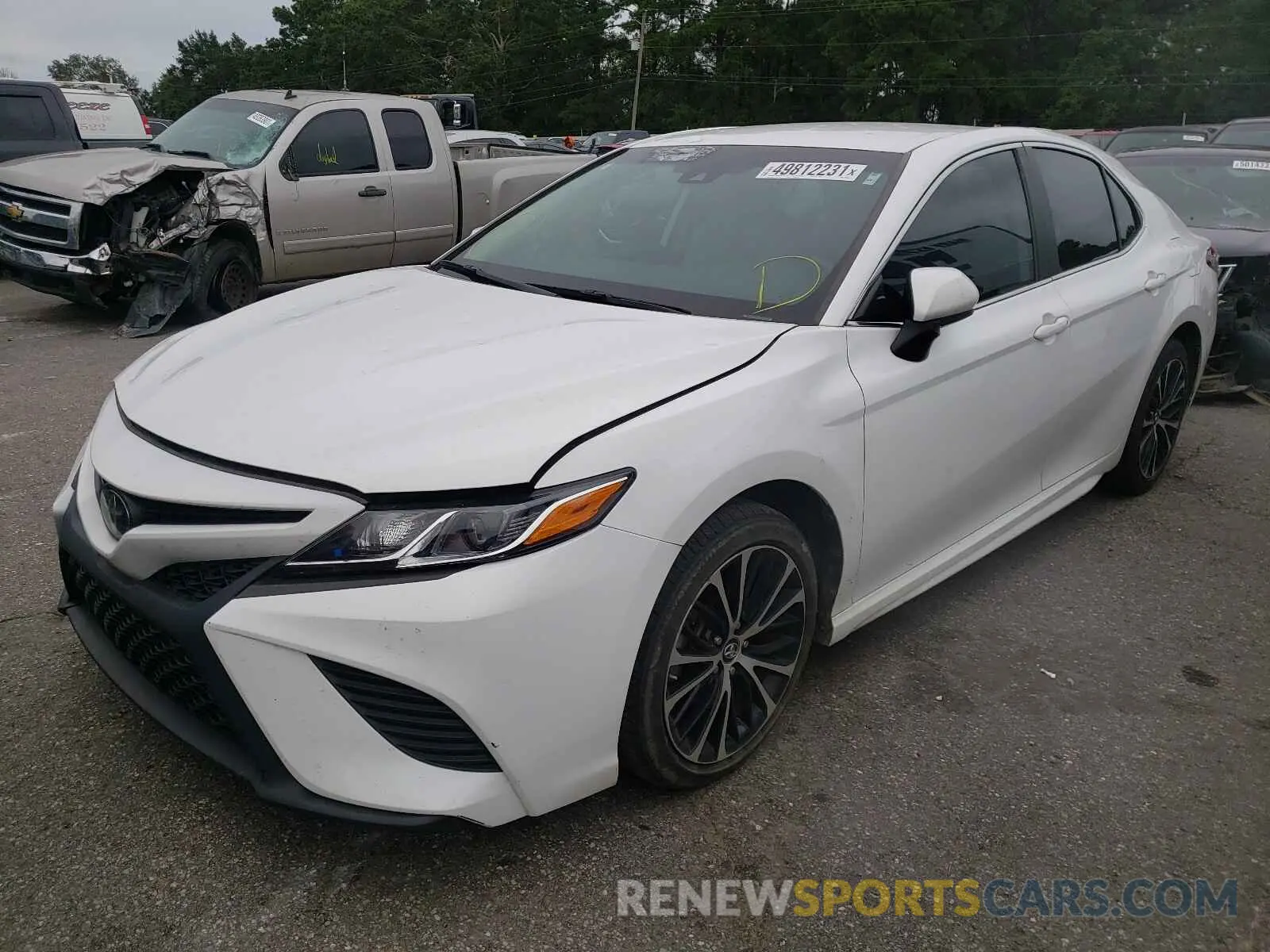 2 Photograph of a damaged car 4T1B11HK9KU216468 TOYOTA CAMRY 2019