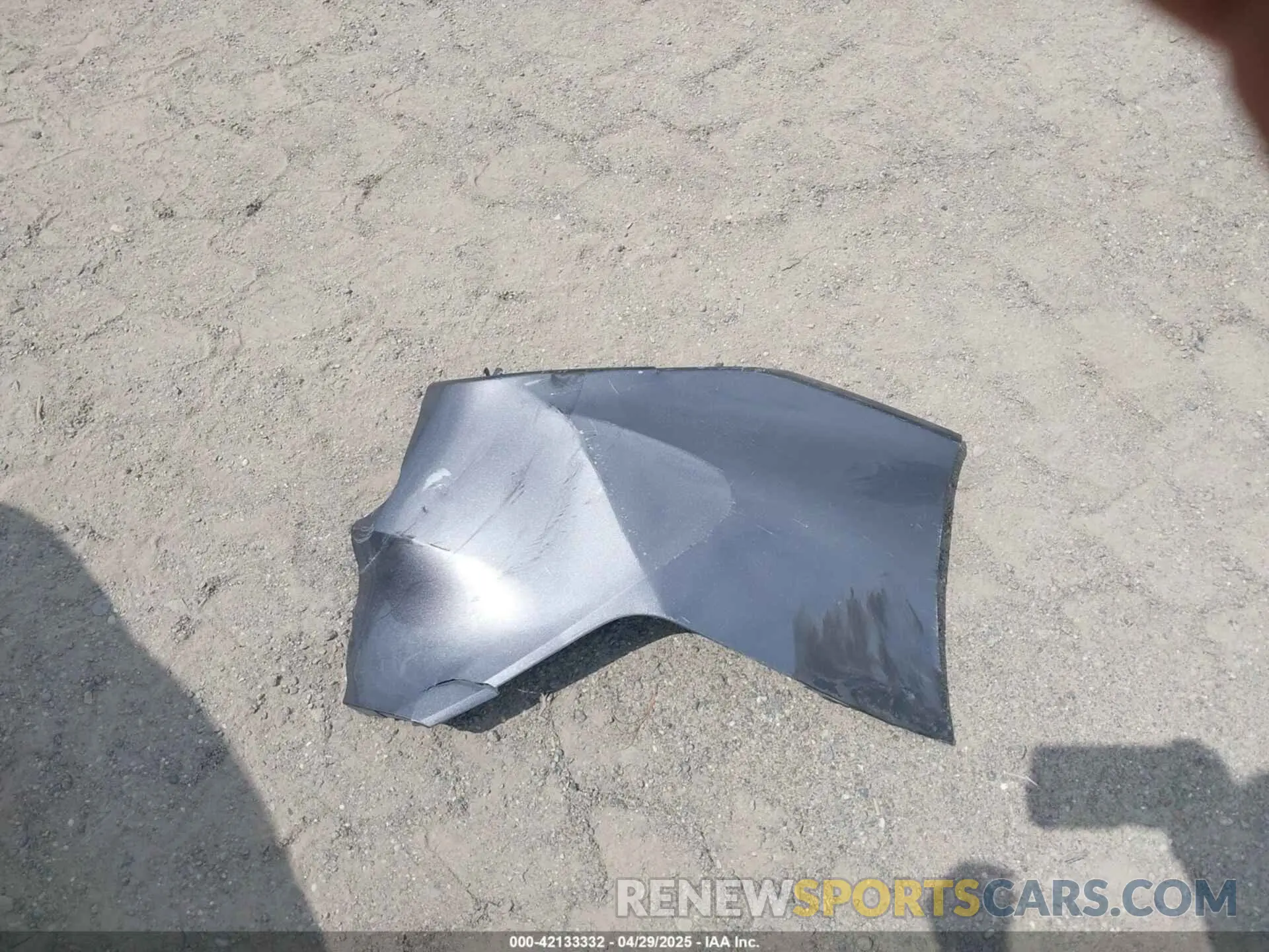 12 Photograph of a damaged car 4T1B11HK9KU229110 TOYOTA CAMRY 2019