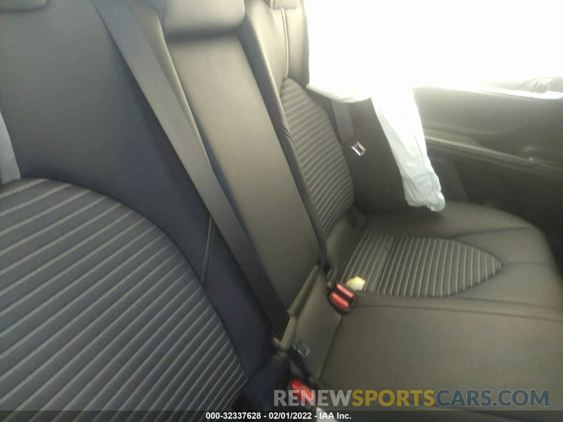 8 Photograph of a damaged car 4T1B11HK9KU234789 TOYOTA CAMRY 2019