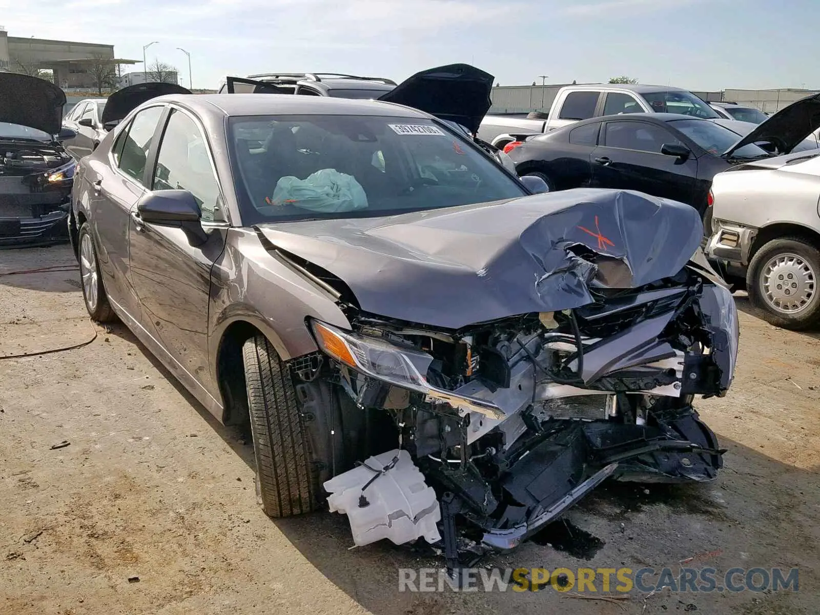 1 Photograph of a damaged car 4T1B11HK9KU239572 TOYOTA CAMRY 2019