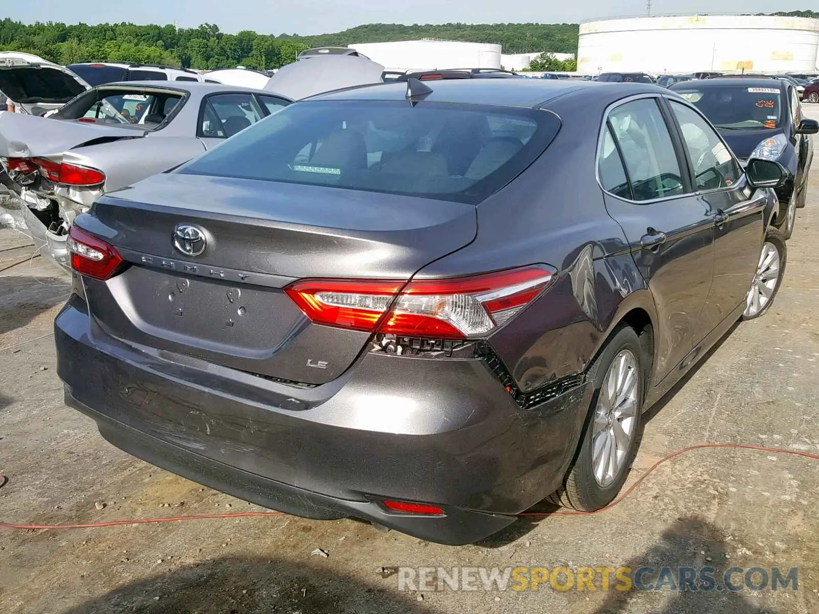 4 Photograph of a damaged car 4T1B11HK9KU239572 TOYOTA CAMRY 2019