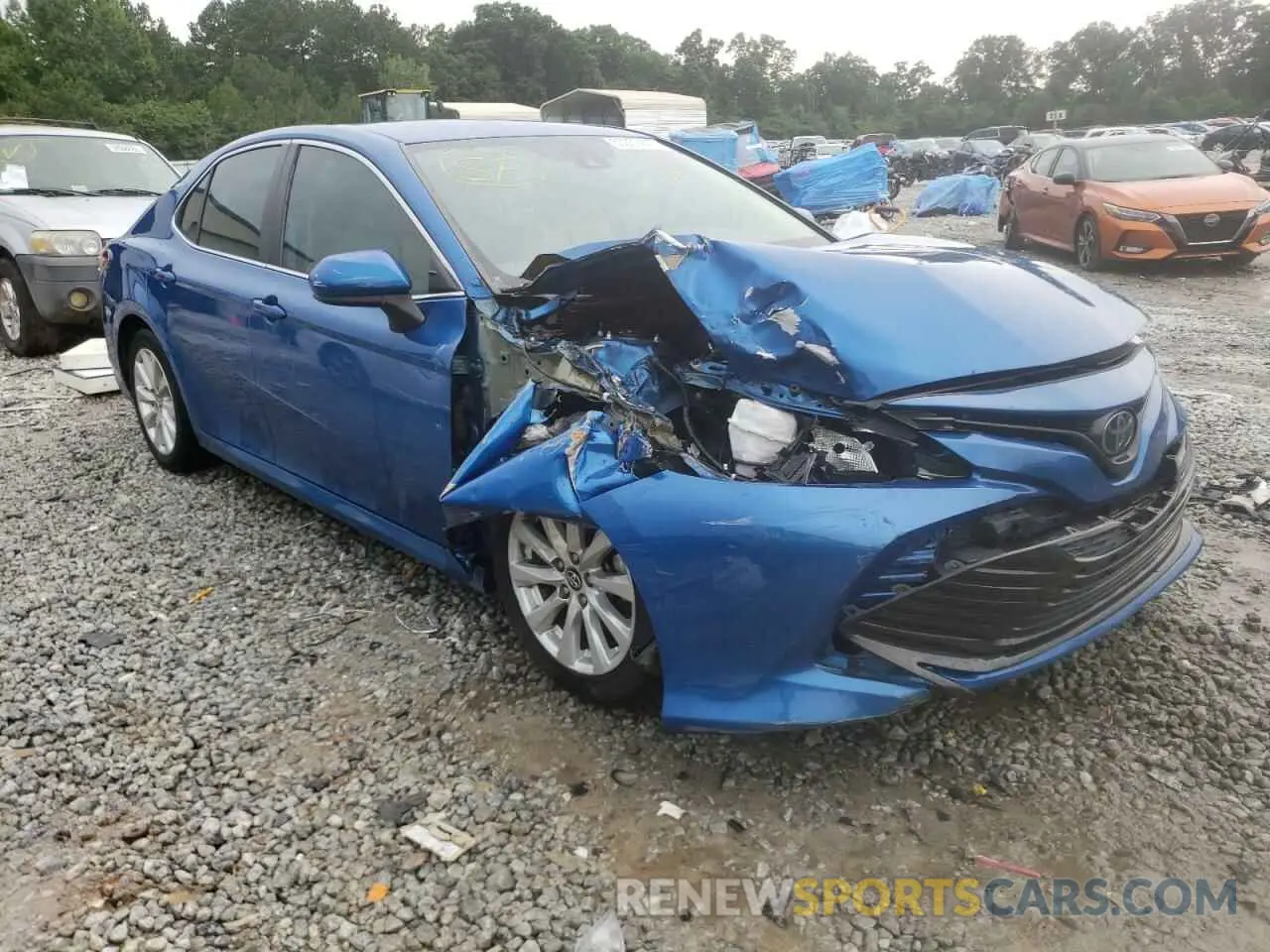 1 Photograph of a damaged car 4T1B11HK9KU260289 TOYOTA CAMRY 2019