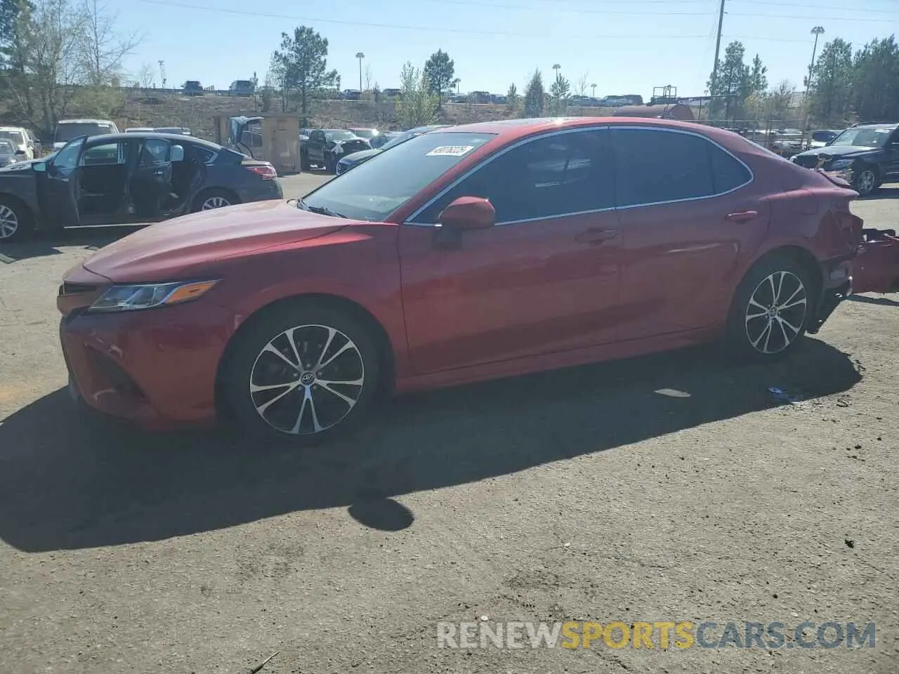 1 Photograph of a damaged car 4T1B11HK9KU266383 TOYOTA CAMRY 2019