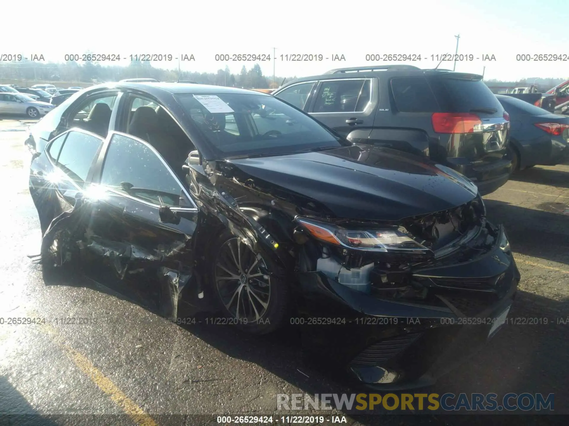 1 Photograph of a damaged car 4T1B11HK9KU283930 TOYOTA CAMRY 2019