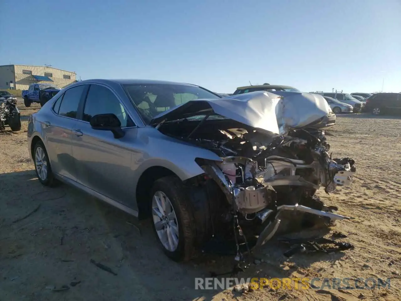 1 Фотография поврежденного автомобиля 4T1B11HK9KU286956 TOYOTA CAMRY 2019
