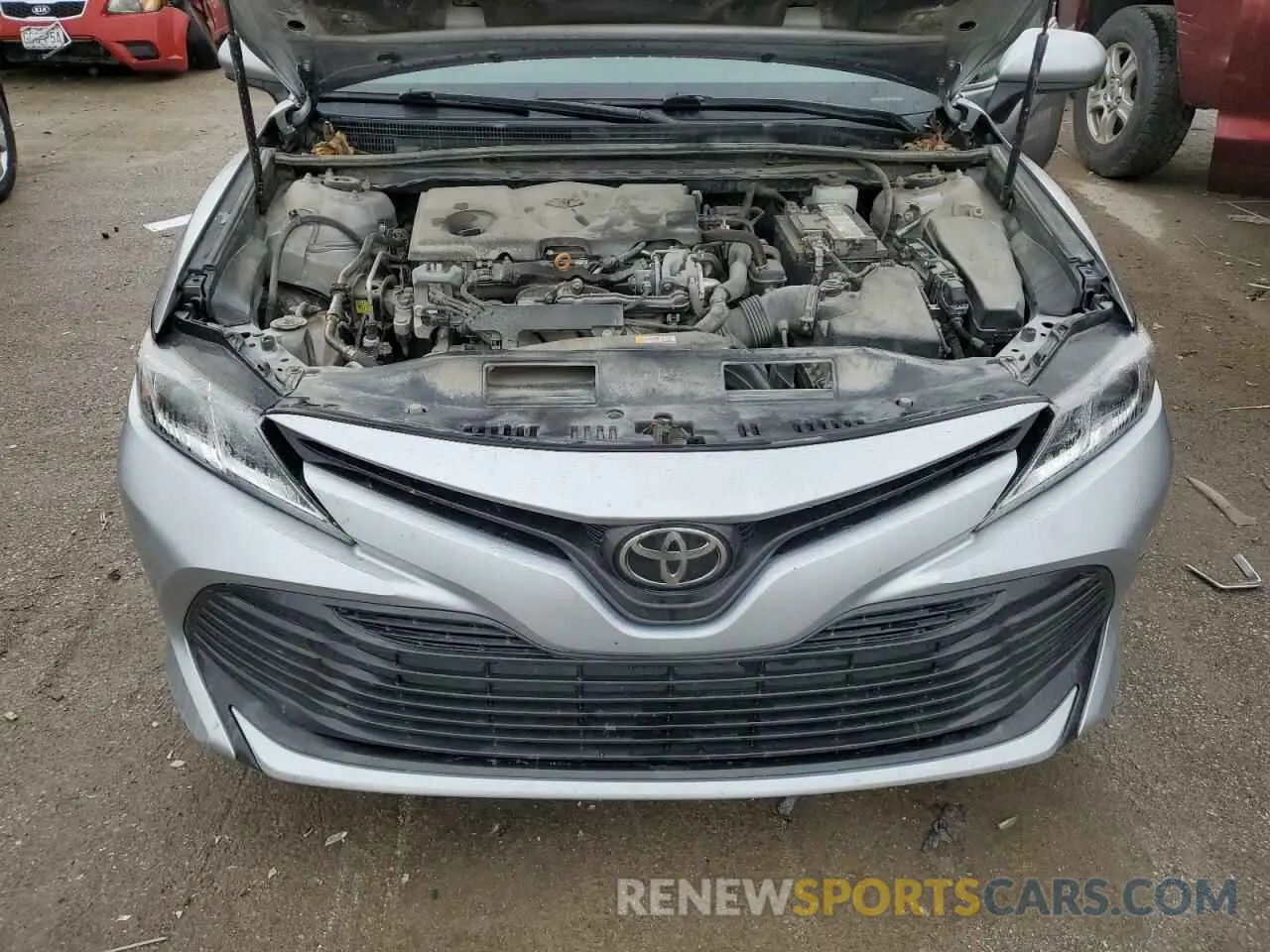 11 Фотография поврежденного автомобиля 4T1B11HK9KU684202 TOYOTA CAMRY 2019