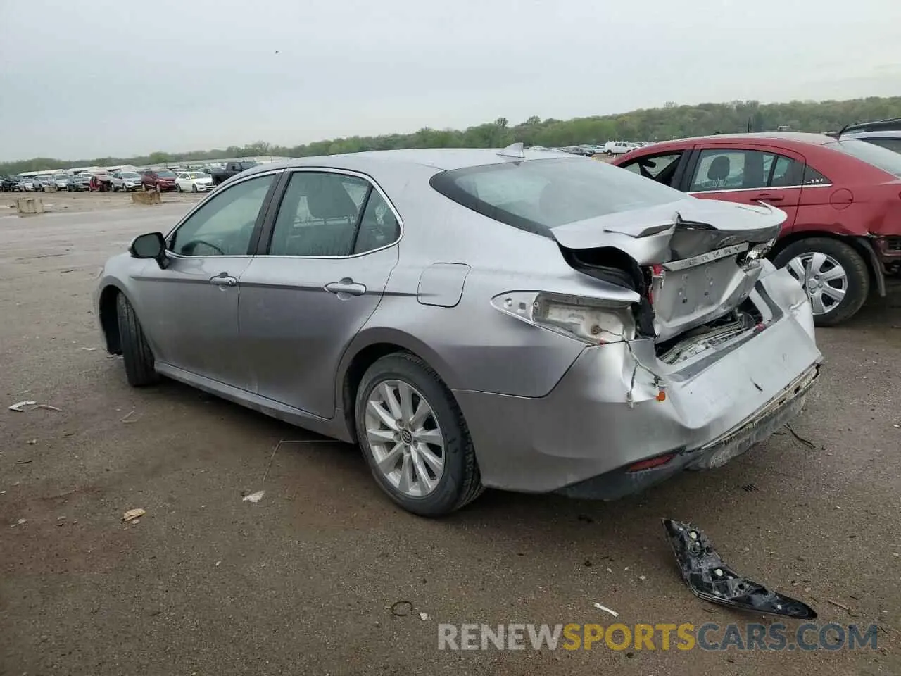 2 Фотография поврежденного автомобиля 4T1B11HK9KU684202 TOYOTA CAMRY 2019