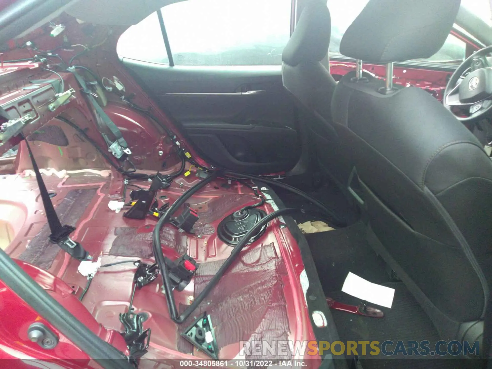 8 Photograph of a damaged car 4T1B11HK9KU687679 TOYOTA CAMRY 2019
