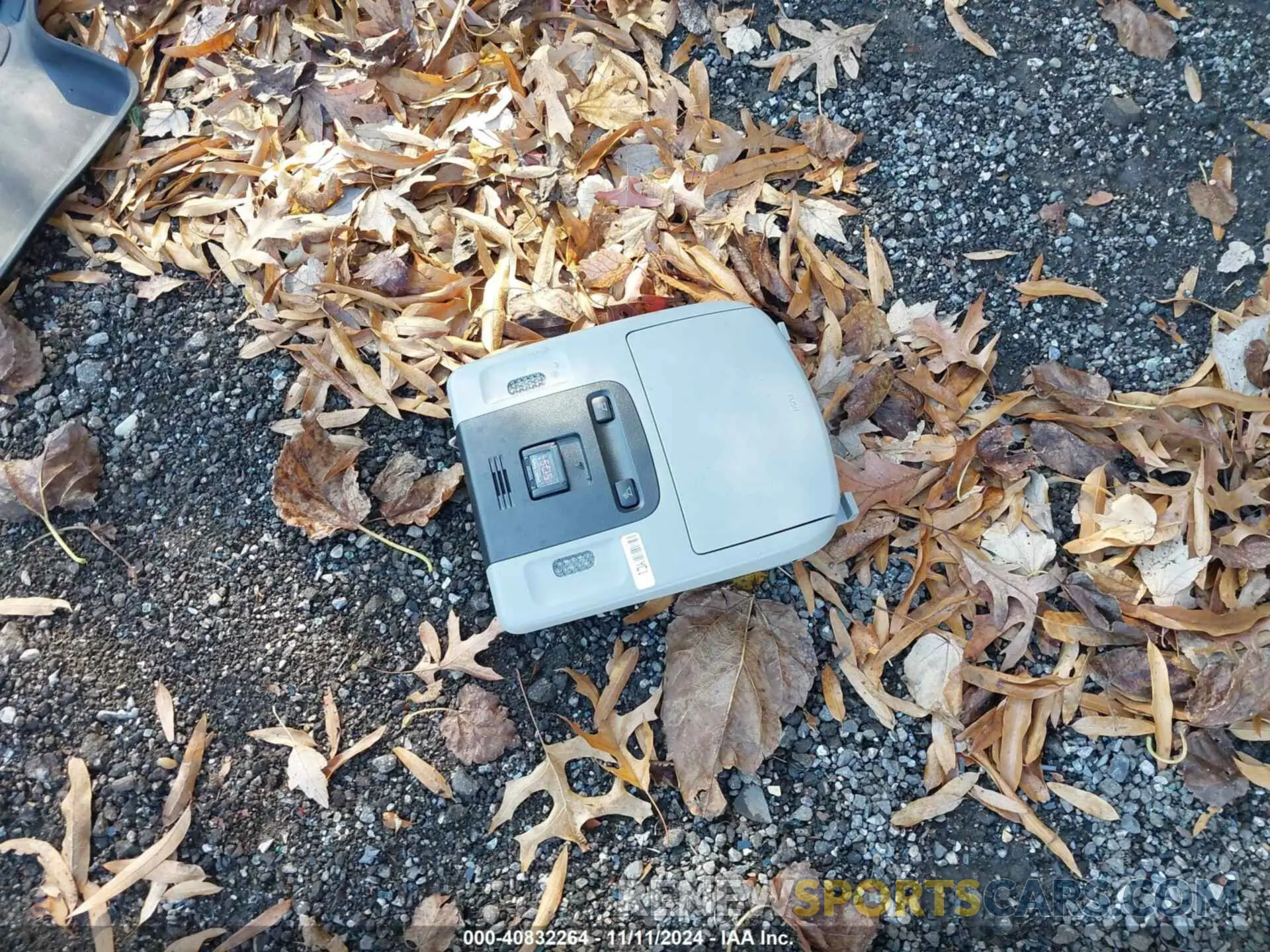 12 Photograph of a damaged car 4T1B11HK9KU691411 TOYOTA CAMRY 2019