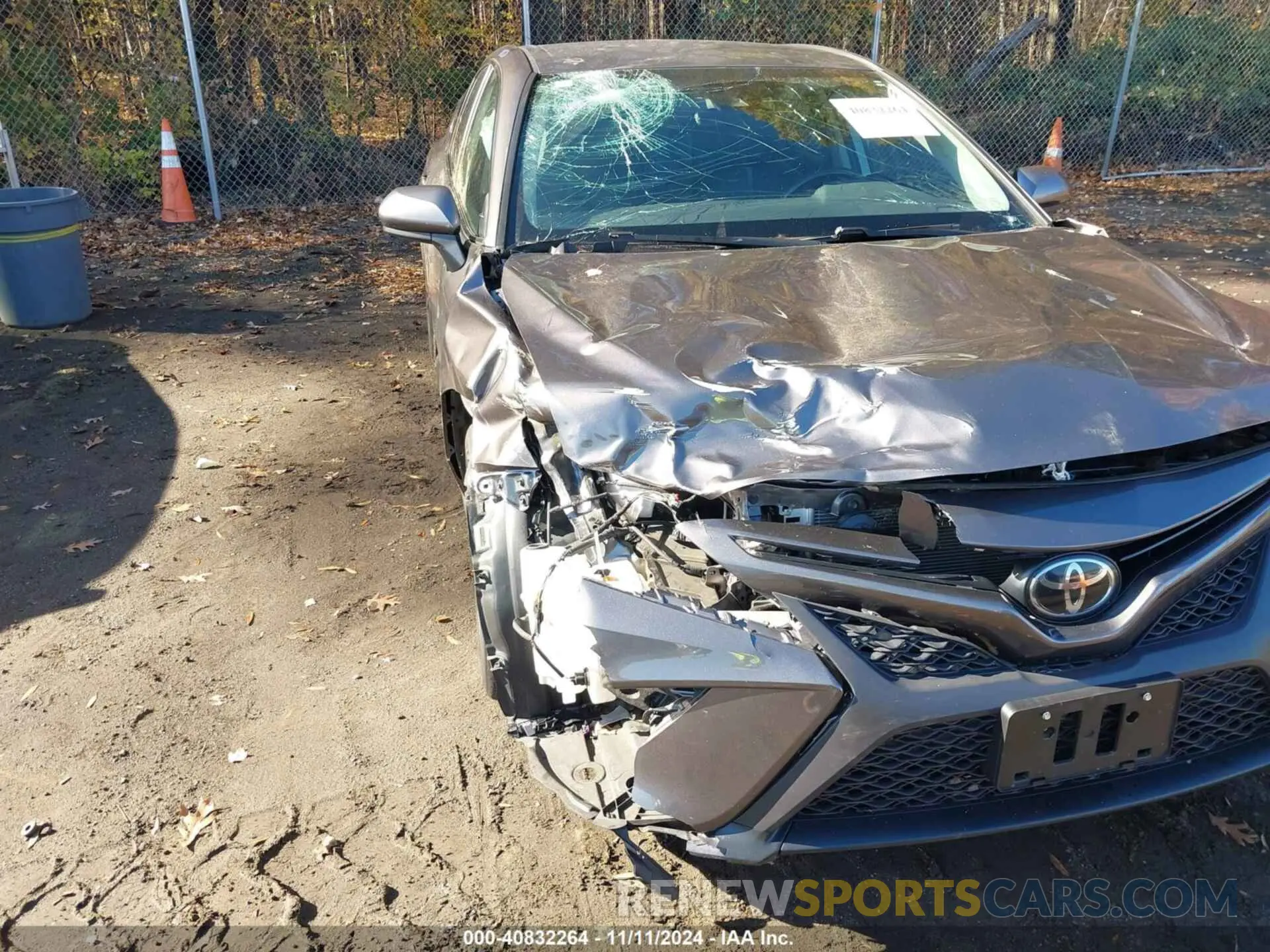 6 Photograph of a damaged car 4T1B11HK9KU691411 TOYOTA CAMRY 2019