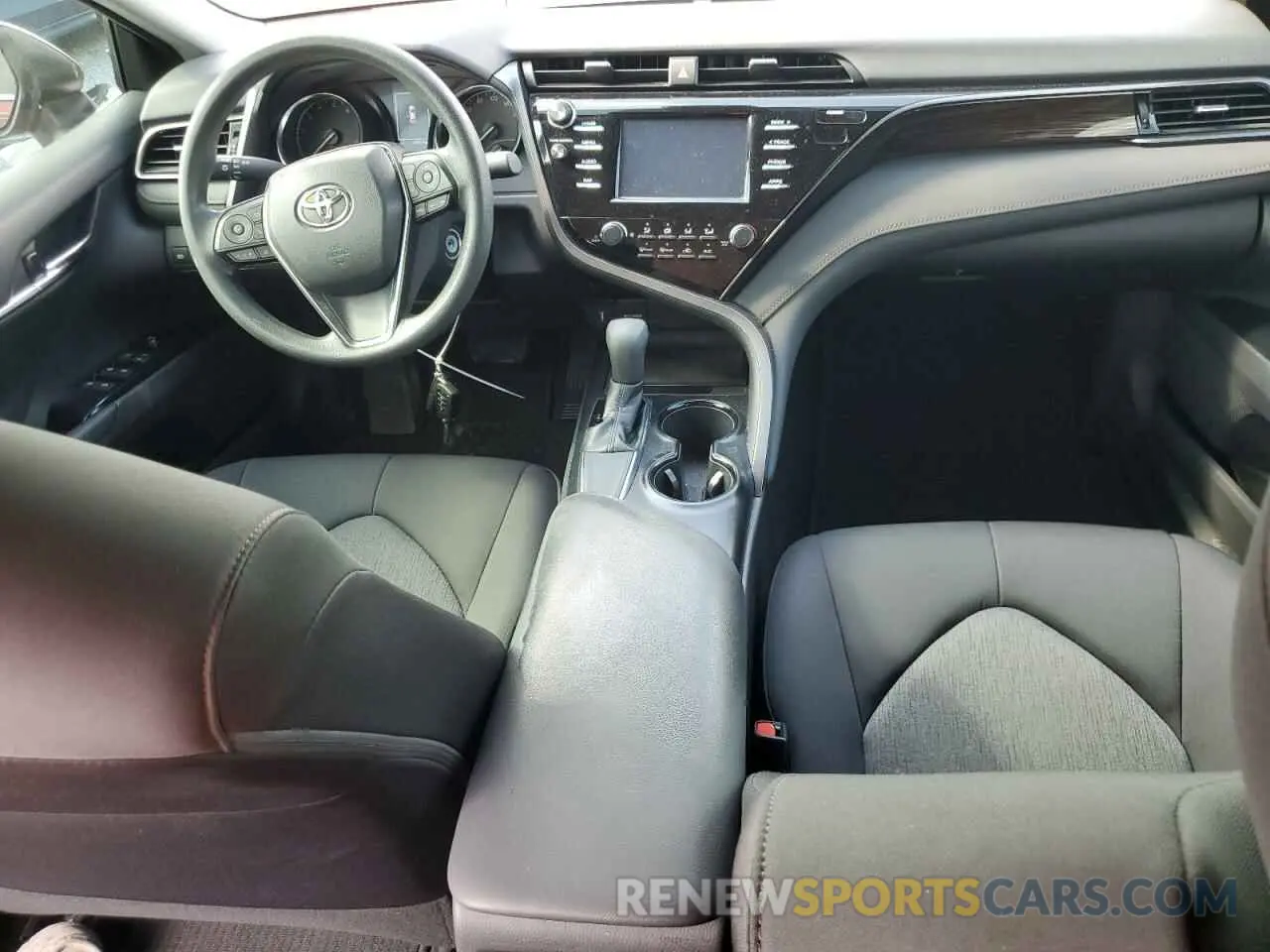 8 Photograph of a damaged car 4T1B11HK9KU707171 TOYOTA CAMRY 2019