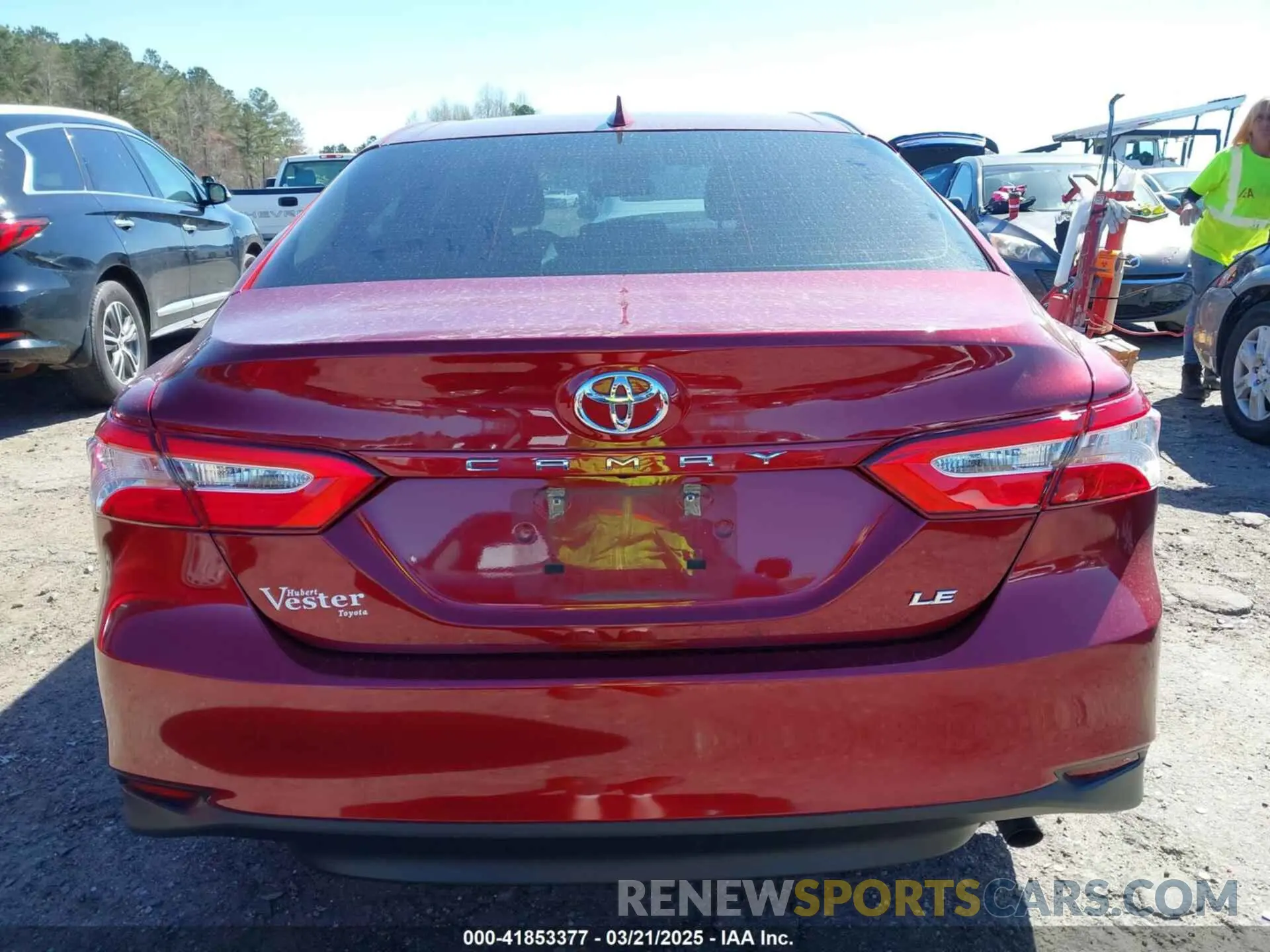 16 Фотография поврежденного автомобиля 4T1B11HK9KU708126 TOYOTA CAMRY 2019
