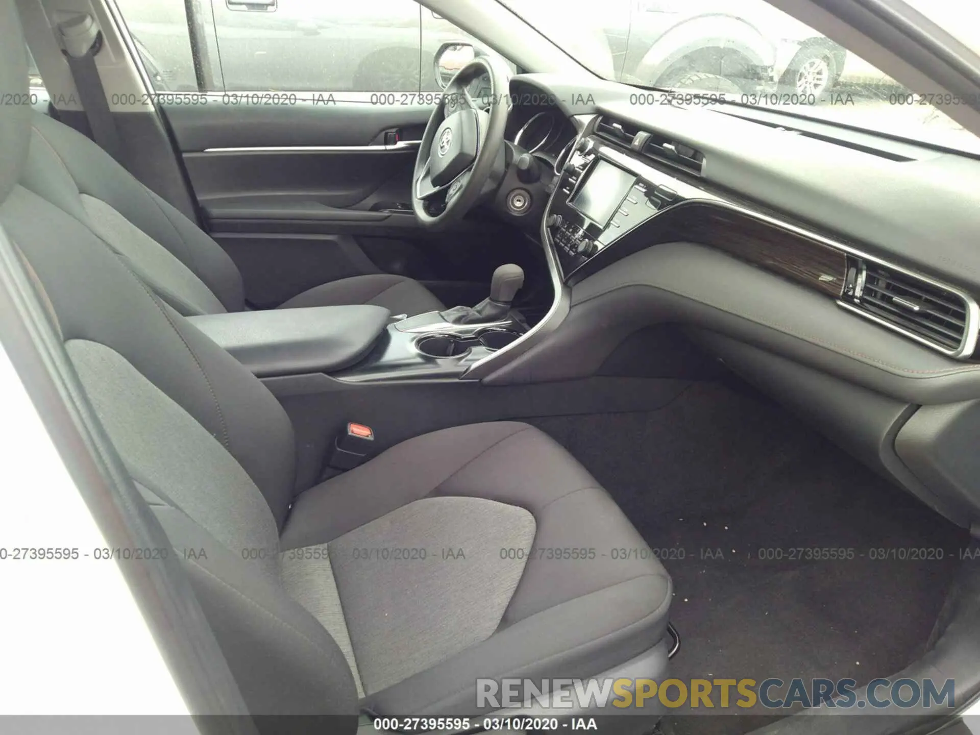 5 Photograph of a damaged car 4T1B11HK9KU729543 TOYOTA CAMRY 2019