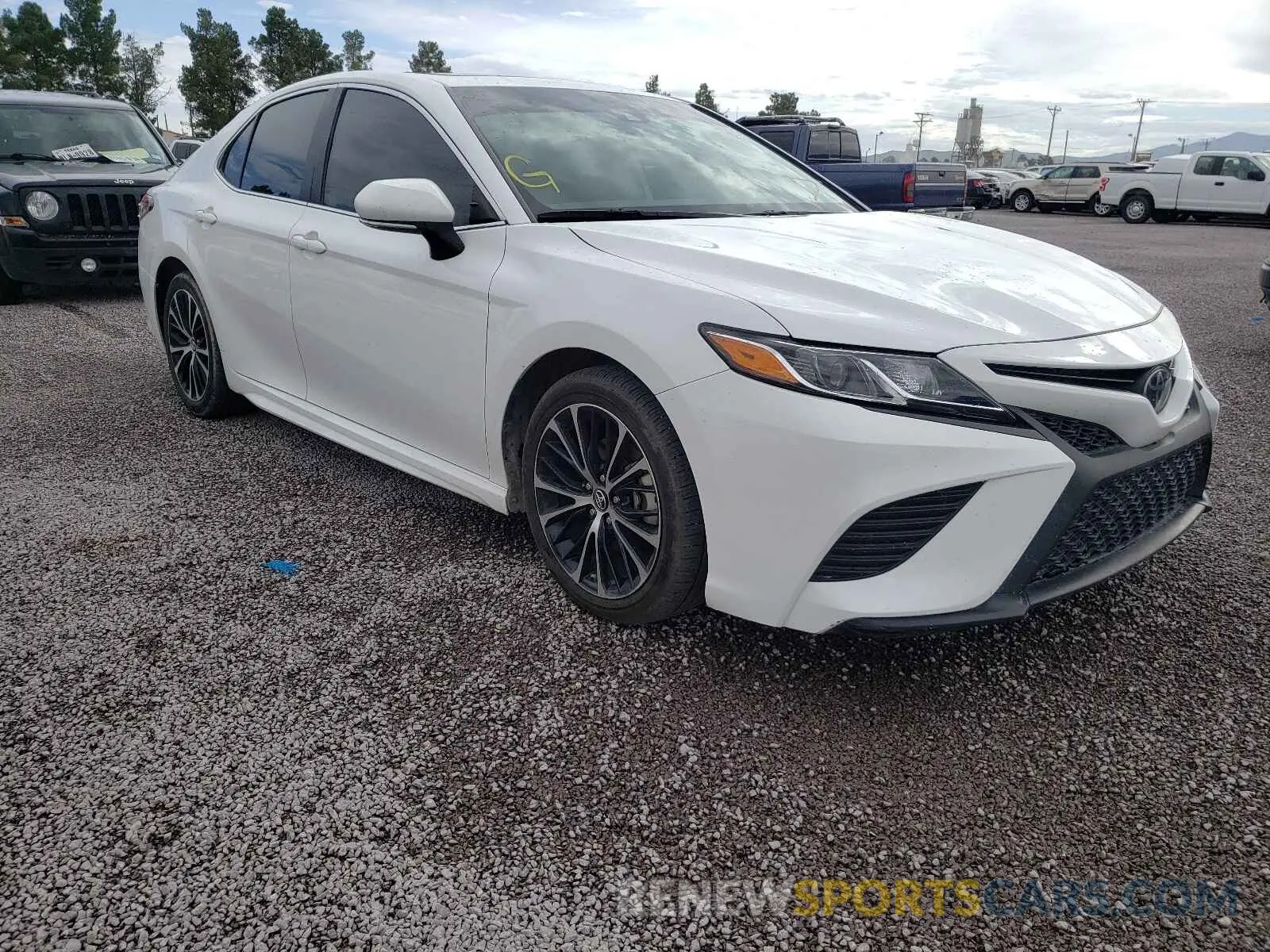 1 Photograph of a damaged car 4T1B11HK9KU751865 TOYOTA CAMRY 2019