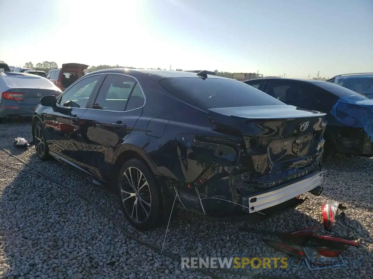 3 Фотография поврежденного автомобиля 4T1B11HK9KU753826 TOYOTA CAMRY 2019