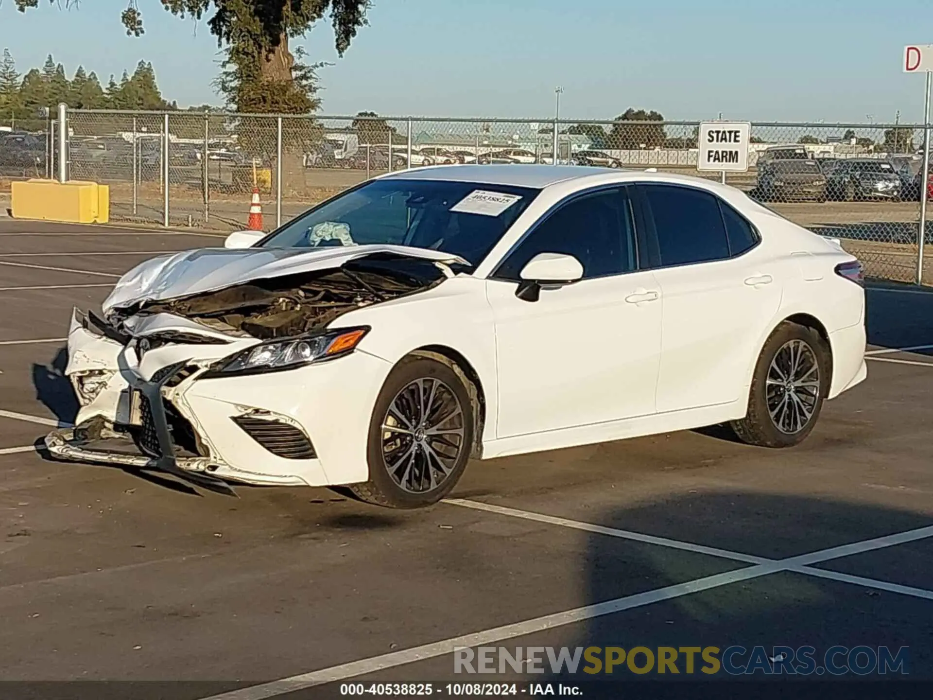 2 Photograph of a damaged car 4T1B11HK9KU773574 TOYOTA CAMRY 2019
