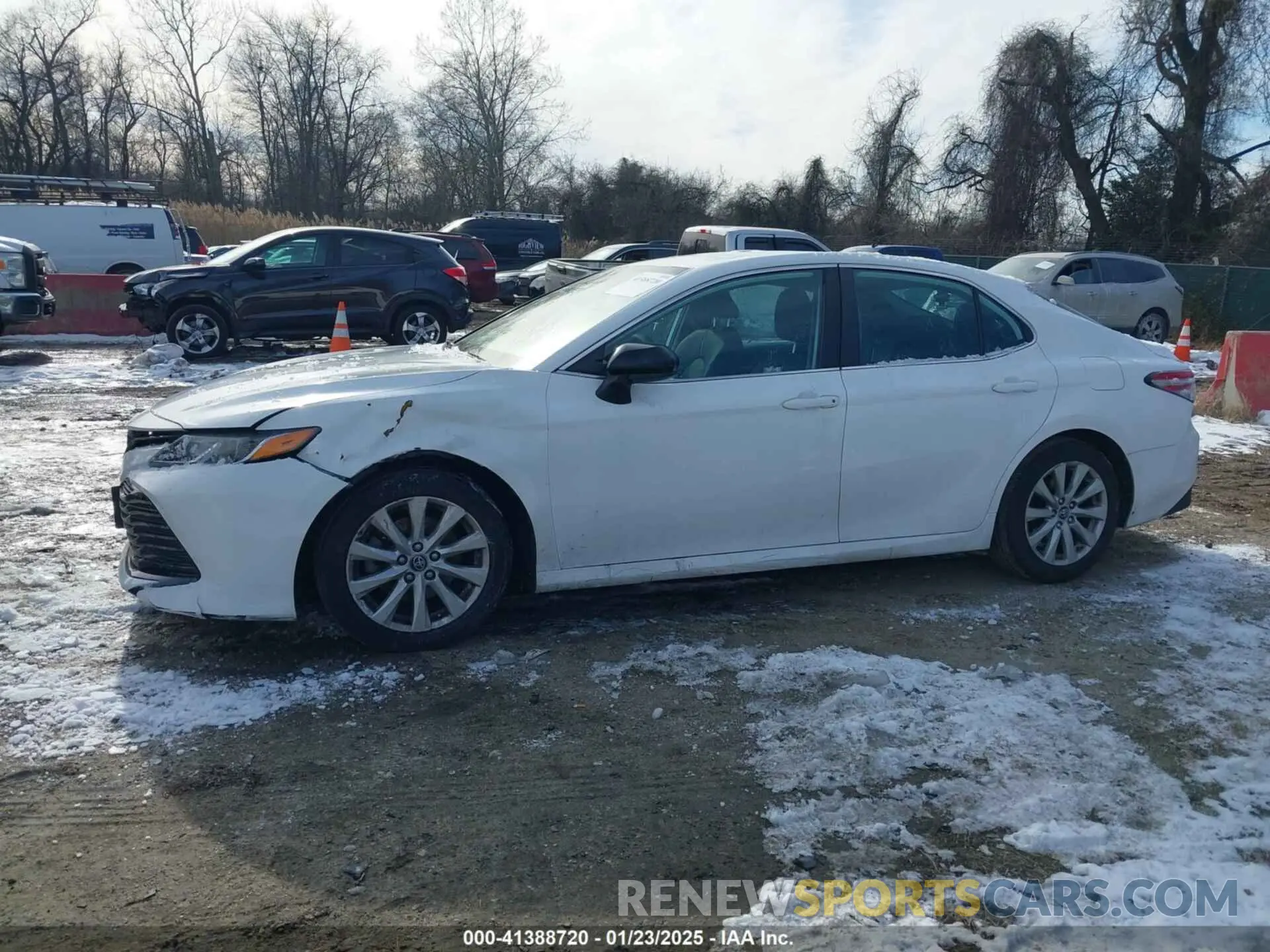 14 Фотография поврежденного автомобиля 4T1B11HK9KU773784 TOYOTA CAMRY 2019