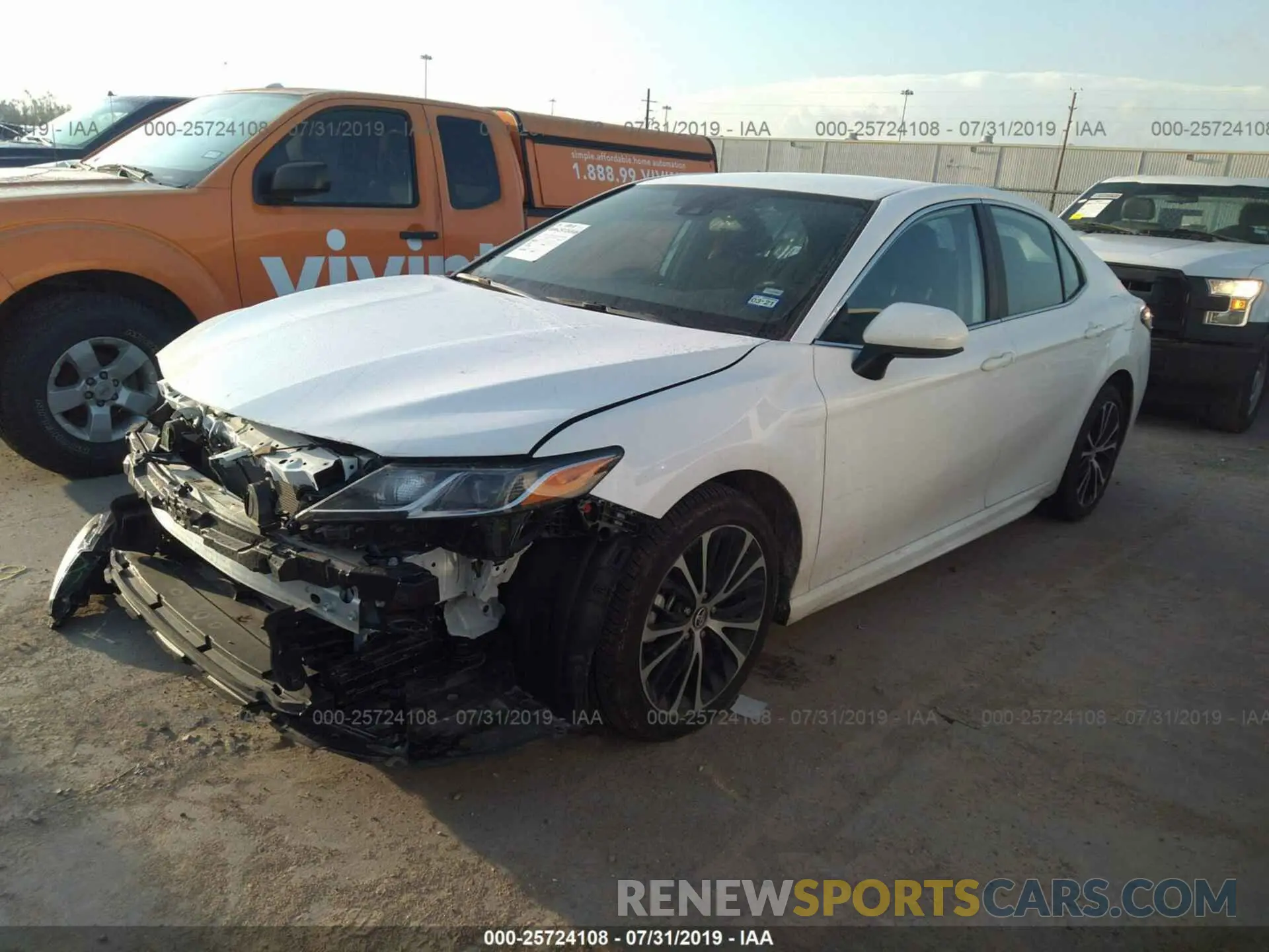 2 Photograph of a damaged car 4T1B11HK9KU777785 TOYOTA CAMRY 2019
