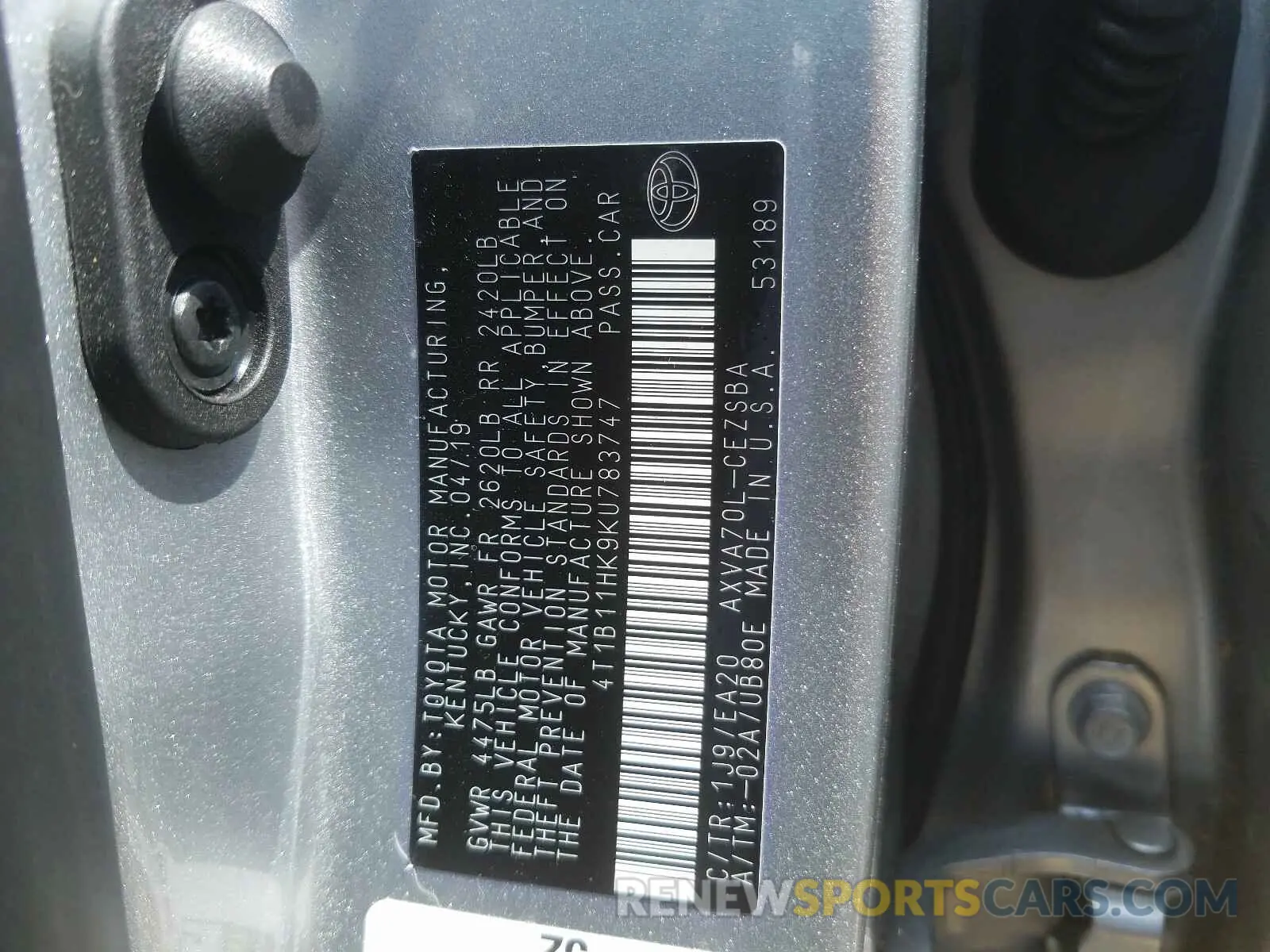 10 Photograph of a damaged car 4T1B11HK9KU783747 TOYOTA CAMRY 2019