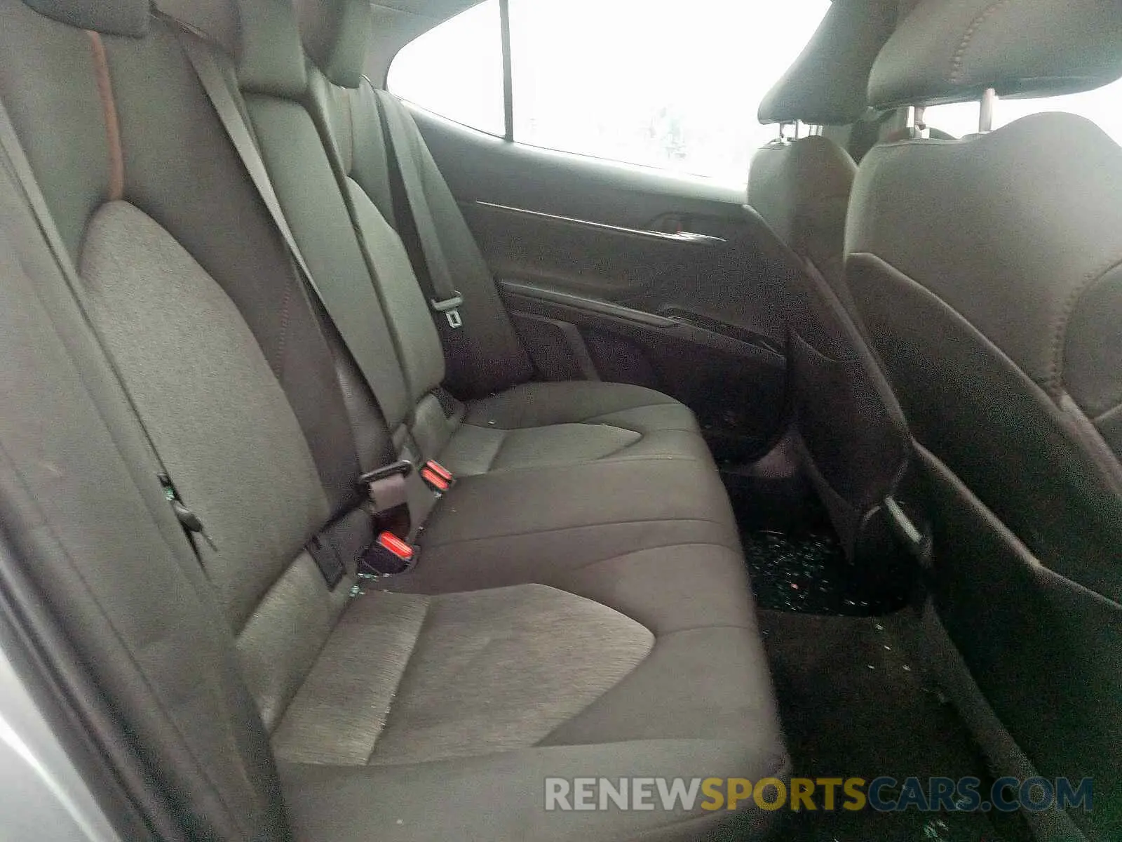 6 Photograph of a damaged car 4T1B11HK9KU789032 TOYOTA CAMRY 2019