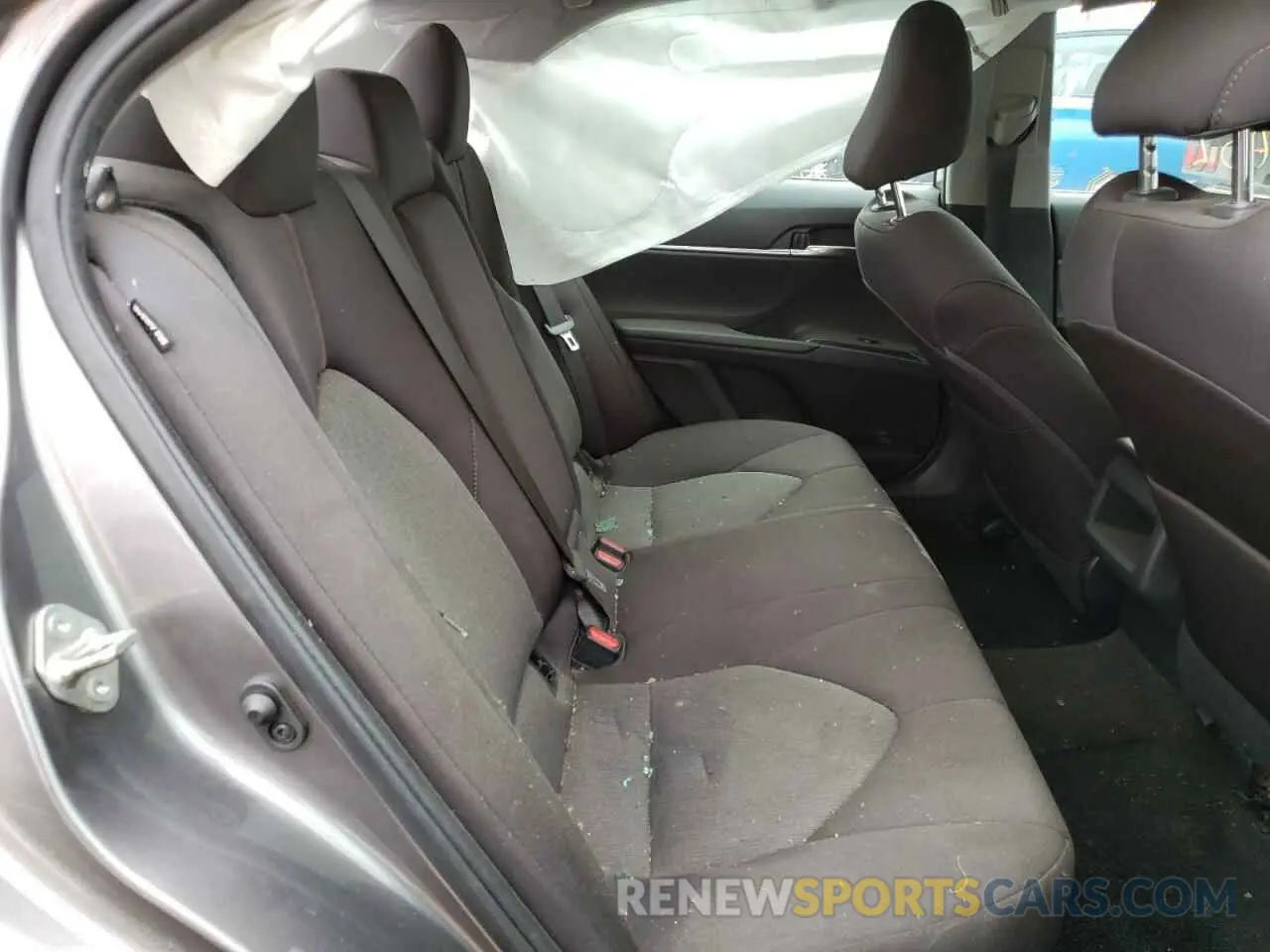 6 Photograph of a damaged car 4T1B11HK9KU792223 TOYOTA CAMRY 2019