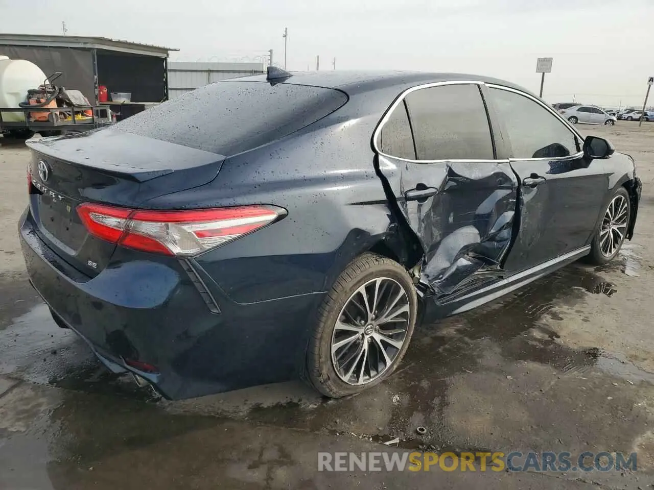 3 Photograph of a damaged car 4T1B11HK9KU795347 TOYOTA CAMRY 2019