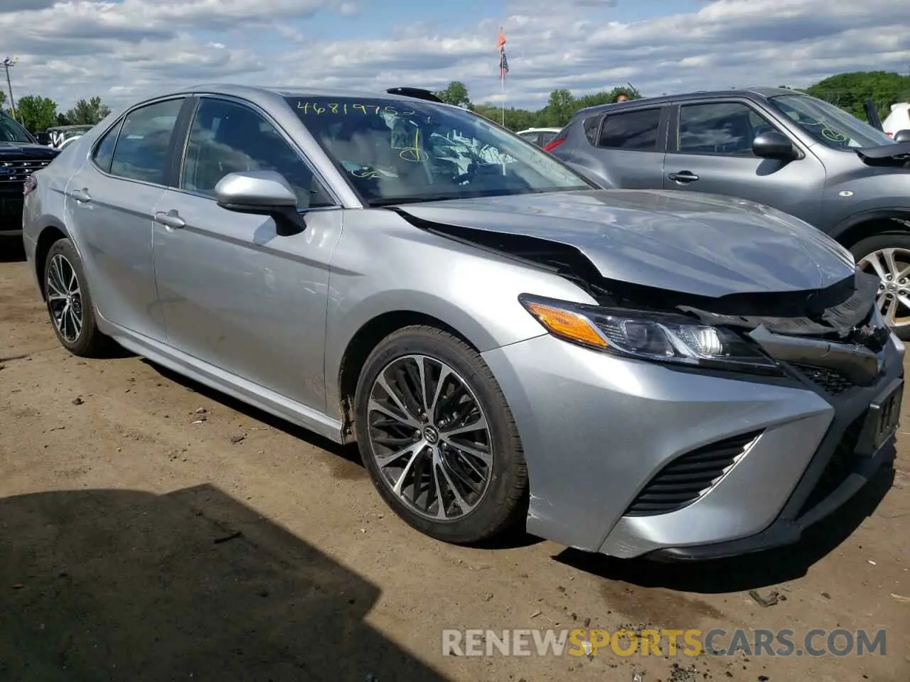 1 Photograph of a damaged car 4T1B11HK9KU798720 TOYOTA CAMRY 2019