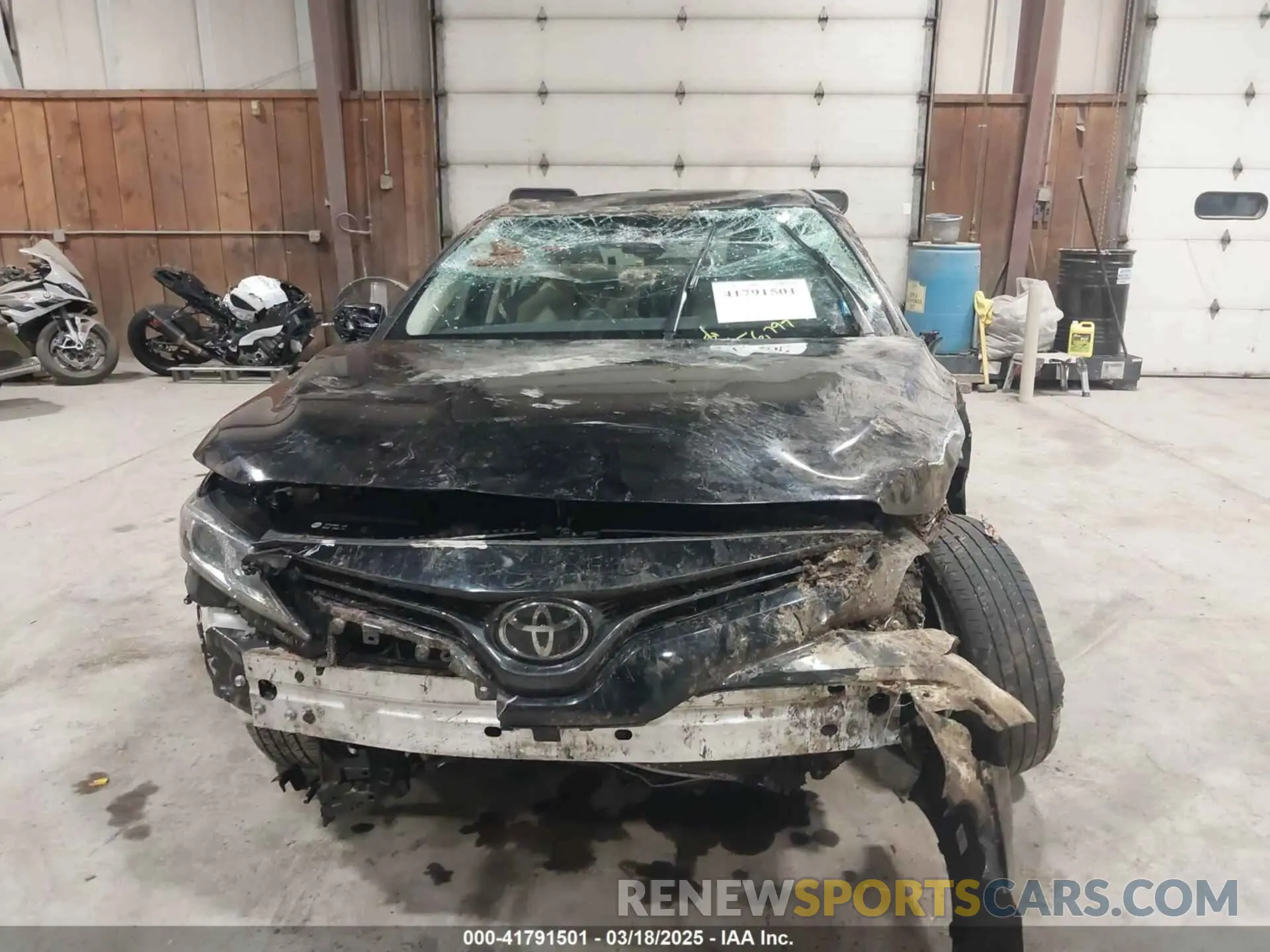 13 Photograph of a damaged car 4T1B11HK9KU799978 TOYOTA CAMRY 2019