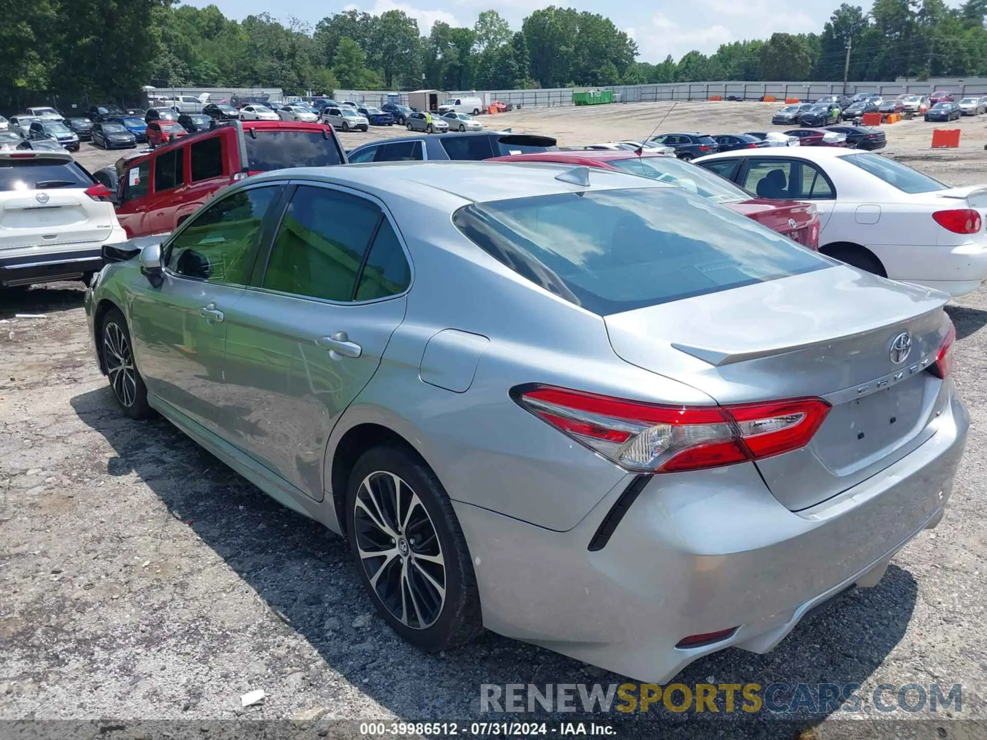 3 Photograph of a damaged car 4T1B11HK9KU812728 TOYOTA CAMRY 2019