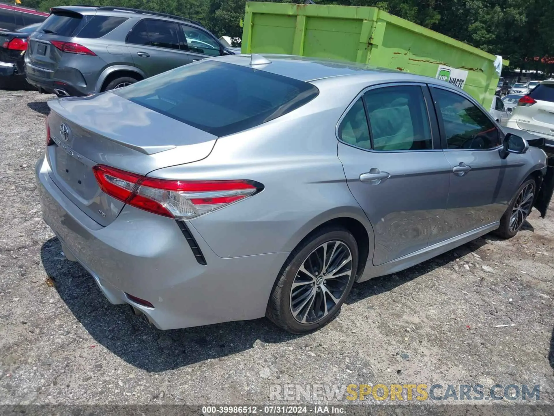 4 Photograph of a damaged car 4T1B11HK9KU812728 TOYOTA CAMRY 2019