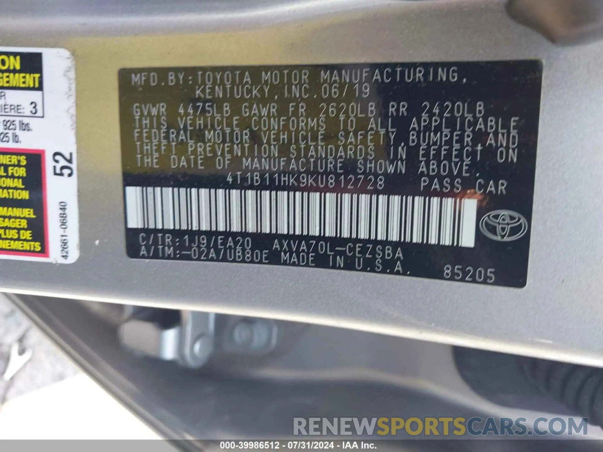 9 Photograph of a damaged car 4T1B11HK9KU812728 TOYOTA CAMRY 2019