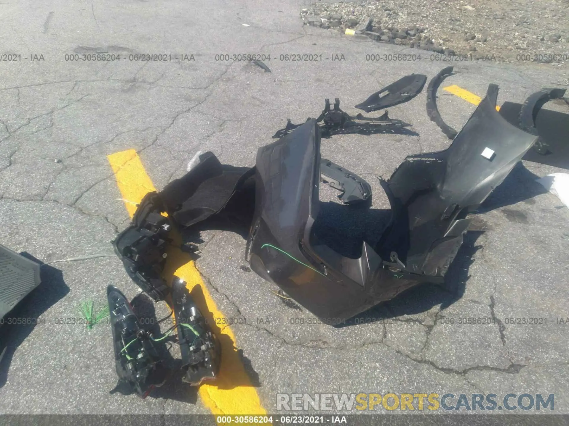 12 Photograph of a damaged car 4T1B11HK9KU817220 TOYOTA CAMRY 2019