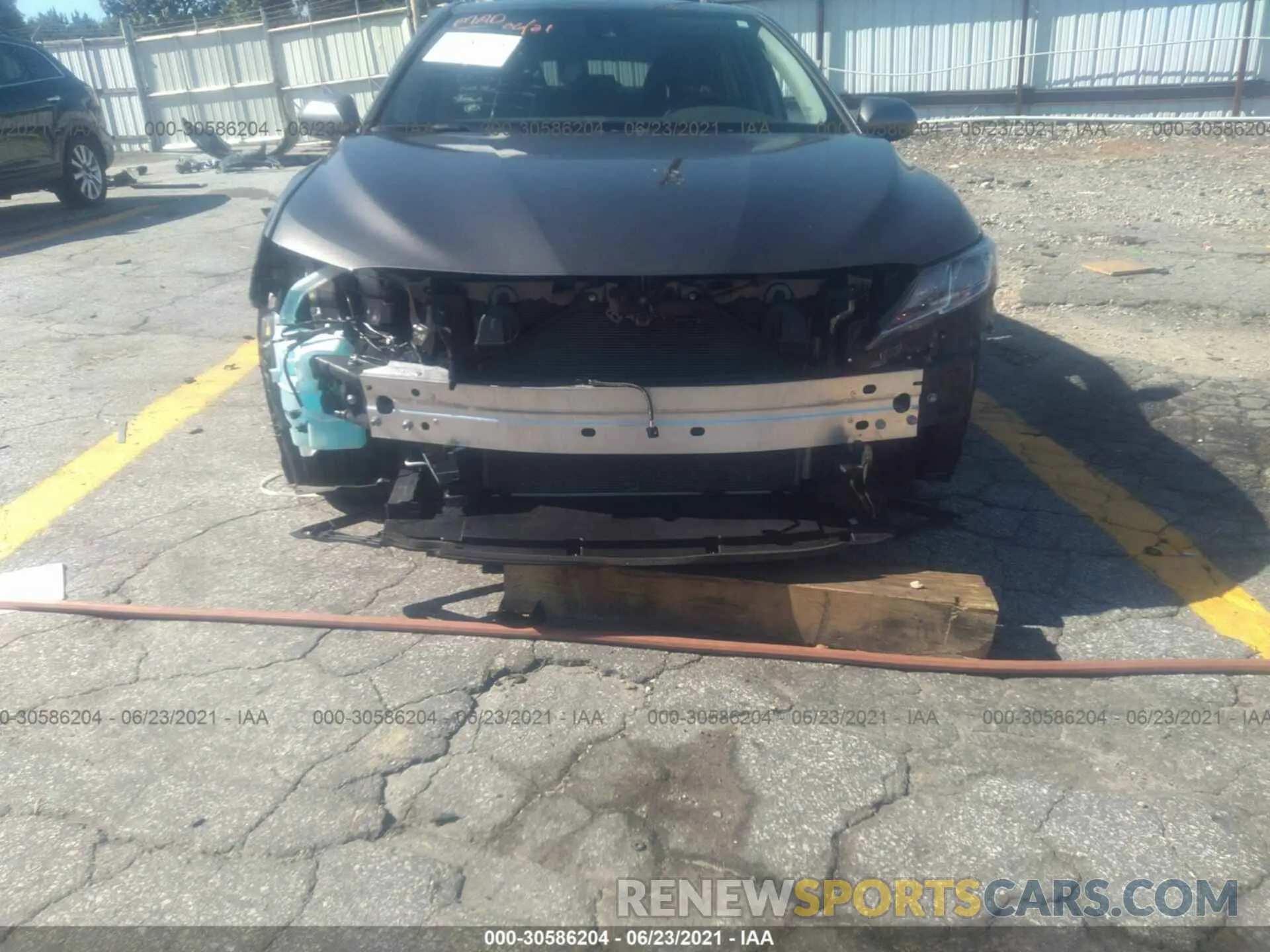 6 Photograph of a damaged car 4T1B11HK9KU817220 TOYOTA CAMRY 2019