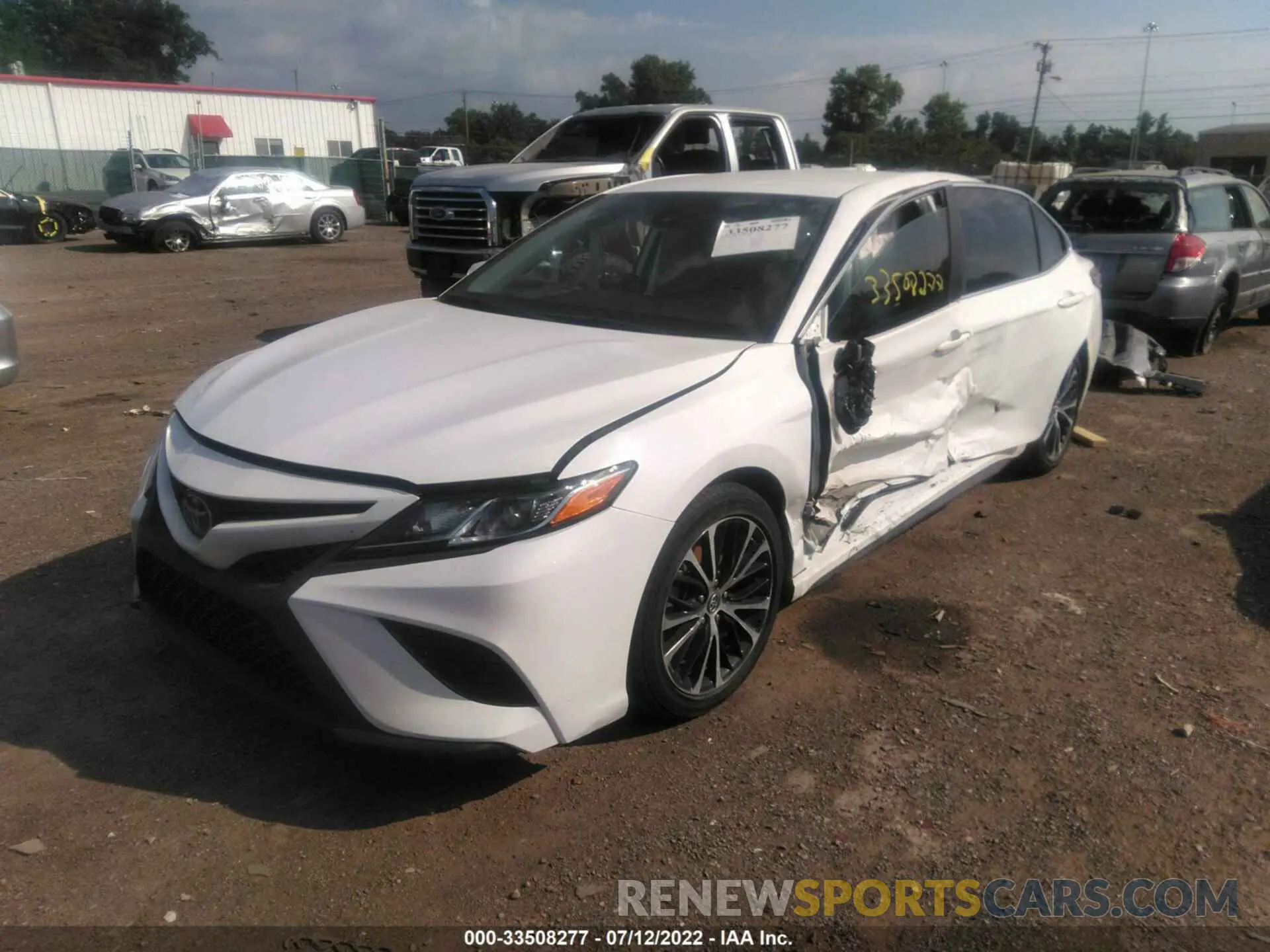 6 Фотография поврежденного автомобиля 4T1B11HK9KU824636 TOYOTA CAMRY 2019