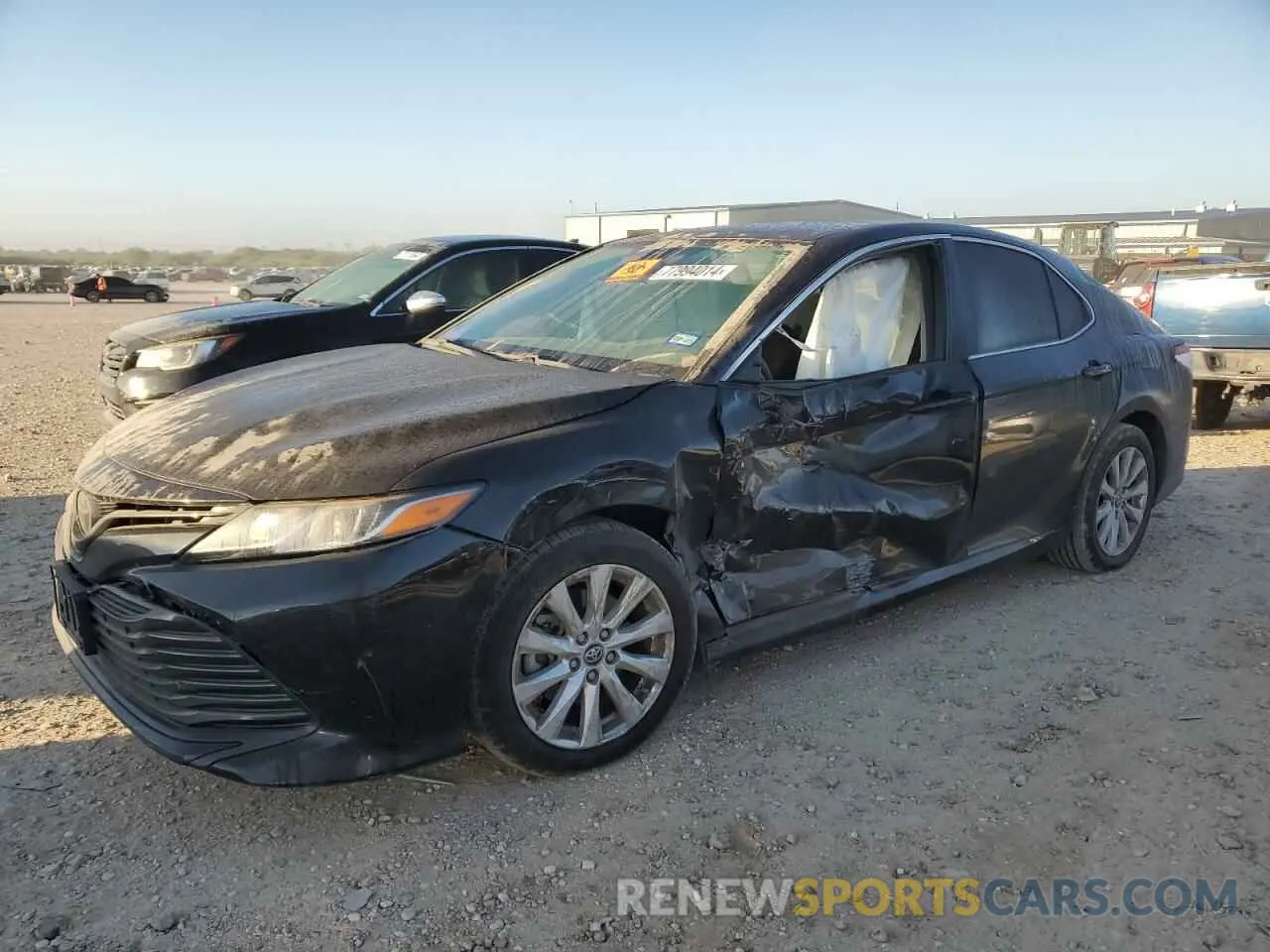 1 Photograph of a damaged car 4T1B11HK9KU831120 TOYOTA CAMRY 2019