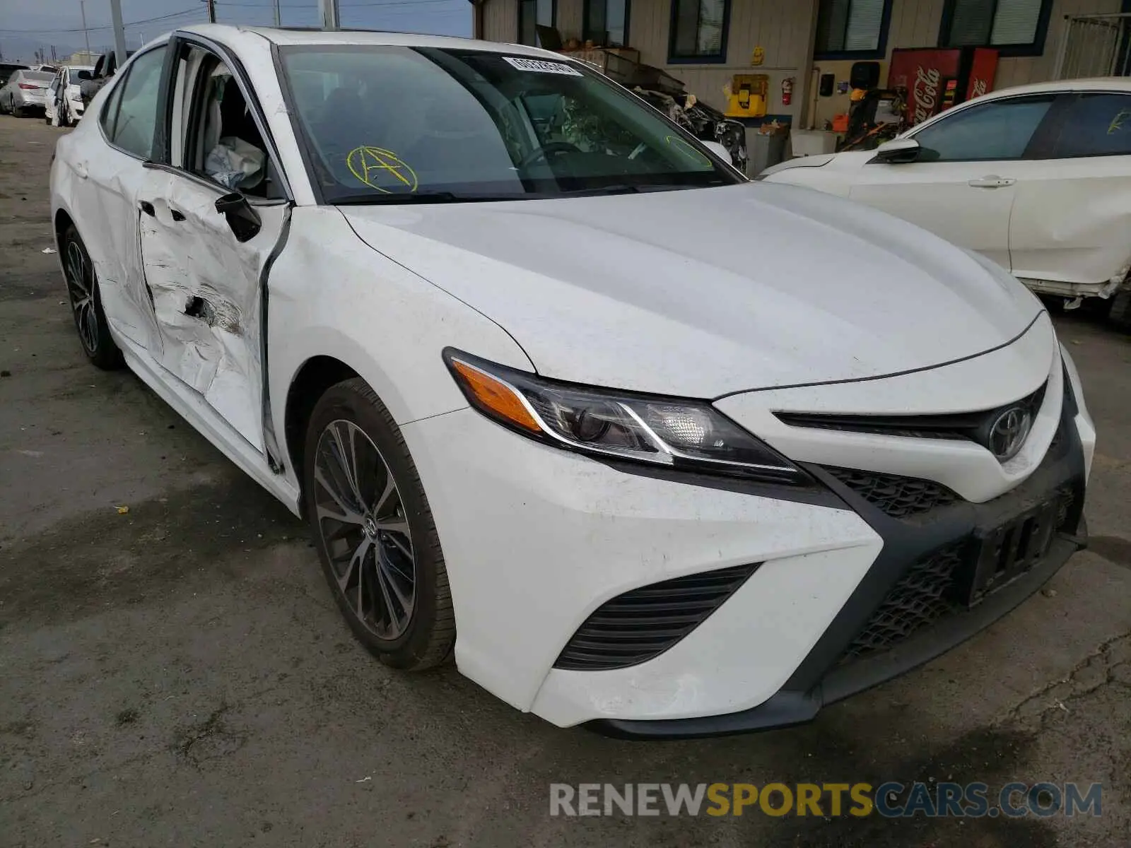 1 Photograph of a damaged car 4T1B11HK9KU831893 TOYOTA CAMRY 2019