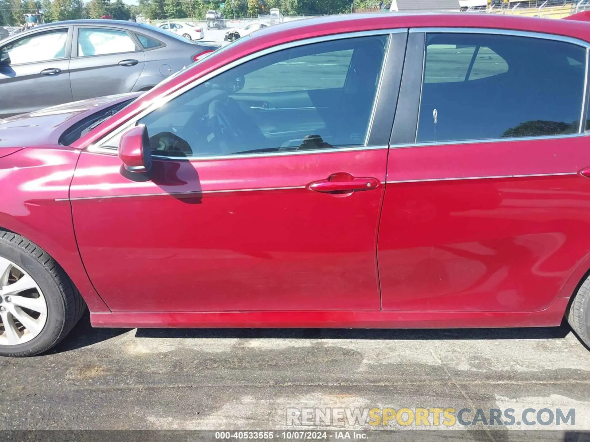 15 Photograph of a damaged car 4T1B11HK9KU845180 TOYOTA CAMRY 2019