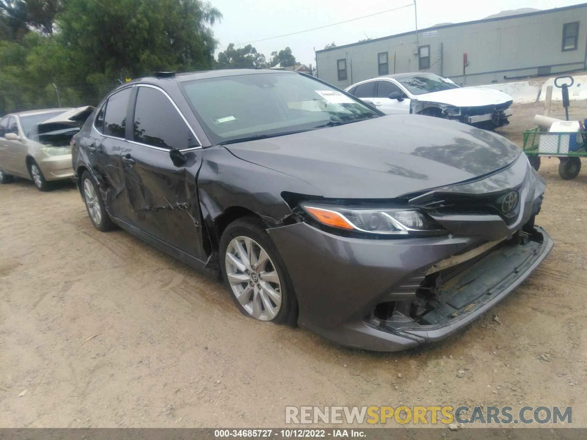 6 Photograph of a damaged car 4T1B11HK9KU854400 TOYOTA CAMRY 2019